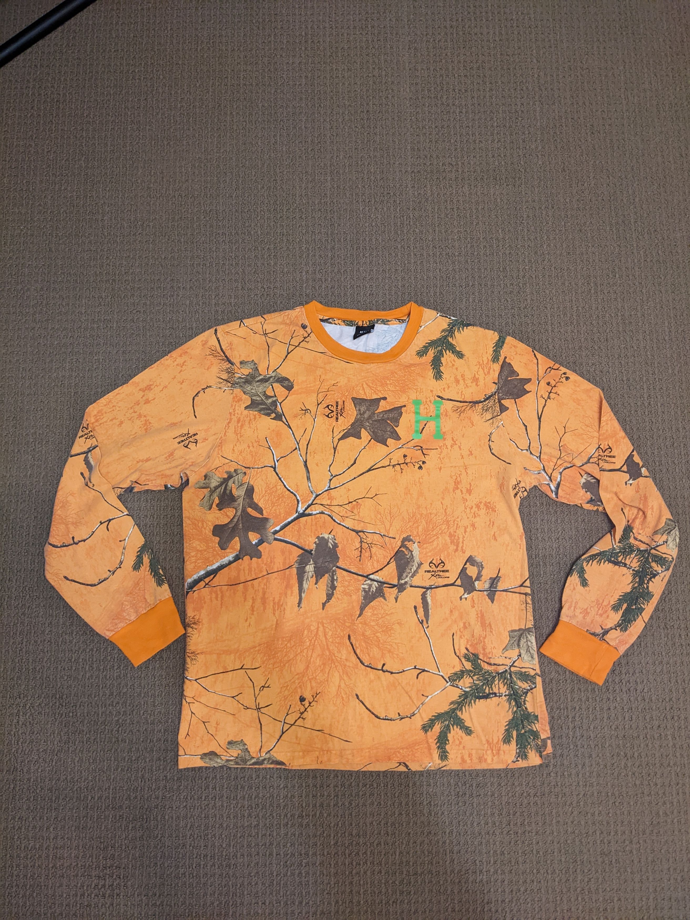 Huf Orange Plants Long Sleeve Size US L / EU 52-54 / 3 - 1 Thumbnail