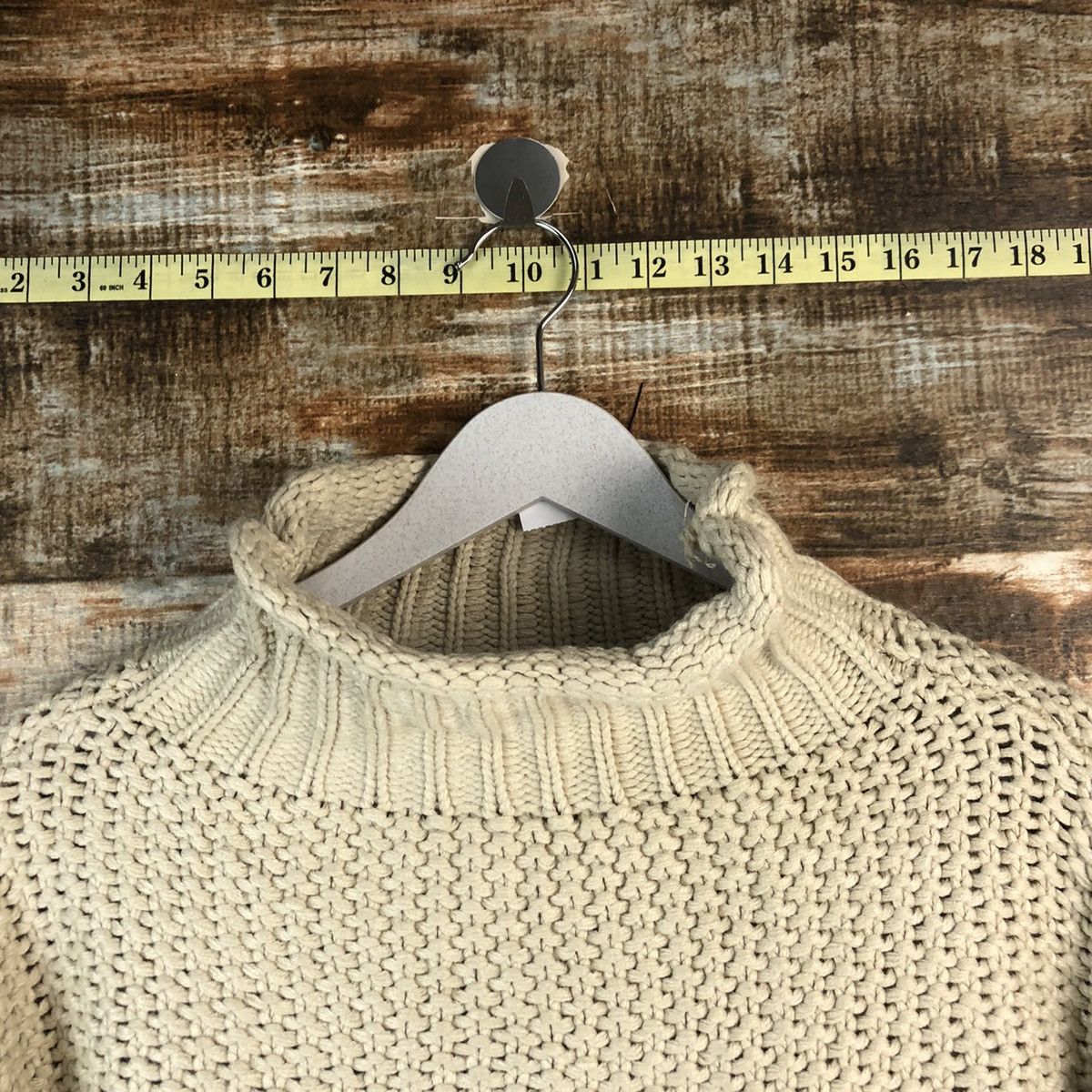 Aran Isles Knitwear La Hemme Turtle Neck cable crochet Knitwear #A2488 Size US M / EU 48-50 / 2 - 4 Thumbnail