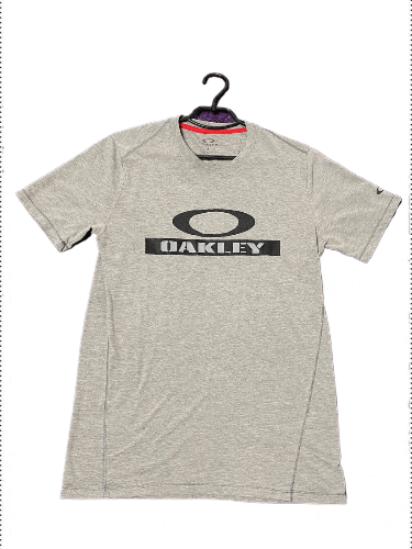 Oakley Vintage Oakley Big Y2K Print Regular Fit T-Shirt Size S Size US S / EU 44-46 / 1 - 1 Thumbnail