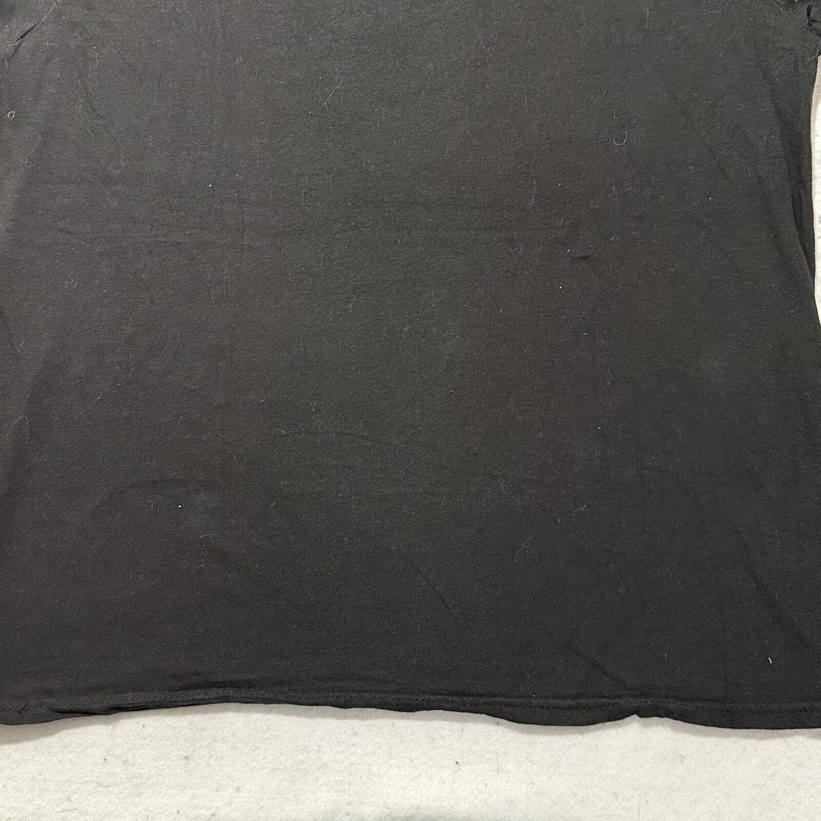 Disney Disney Medium Neon Logo Black Short Sleeve Graphic T Shirt Size US M / EU 48-50 / 2 - 11 Thumbnail