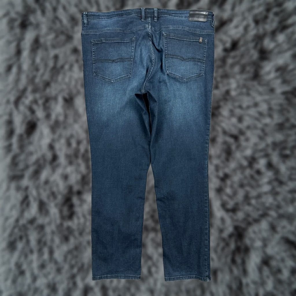 Buffalo David Bitton Buffalo David Bitton Jeans Straight Men 42 Regular 34 Blue Size US 42 / EU 58 - 1 Thumbnail