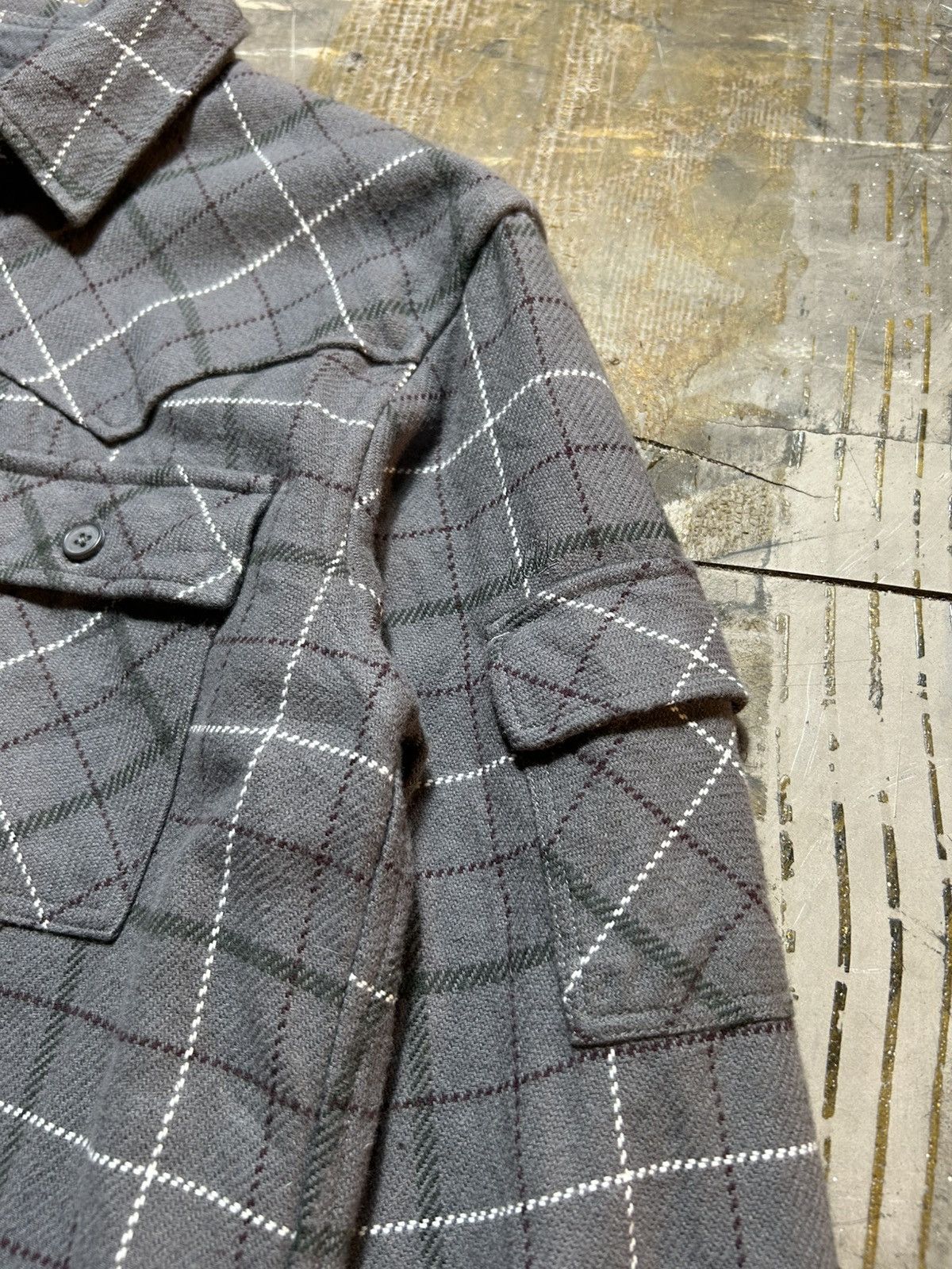 Undercover × Uniqlo Uniqlo Undercover Flannel Button Up Shirt Size US M / EU 48-50 / 2 - 4 Thumbnail