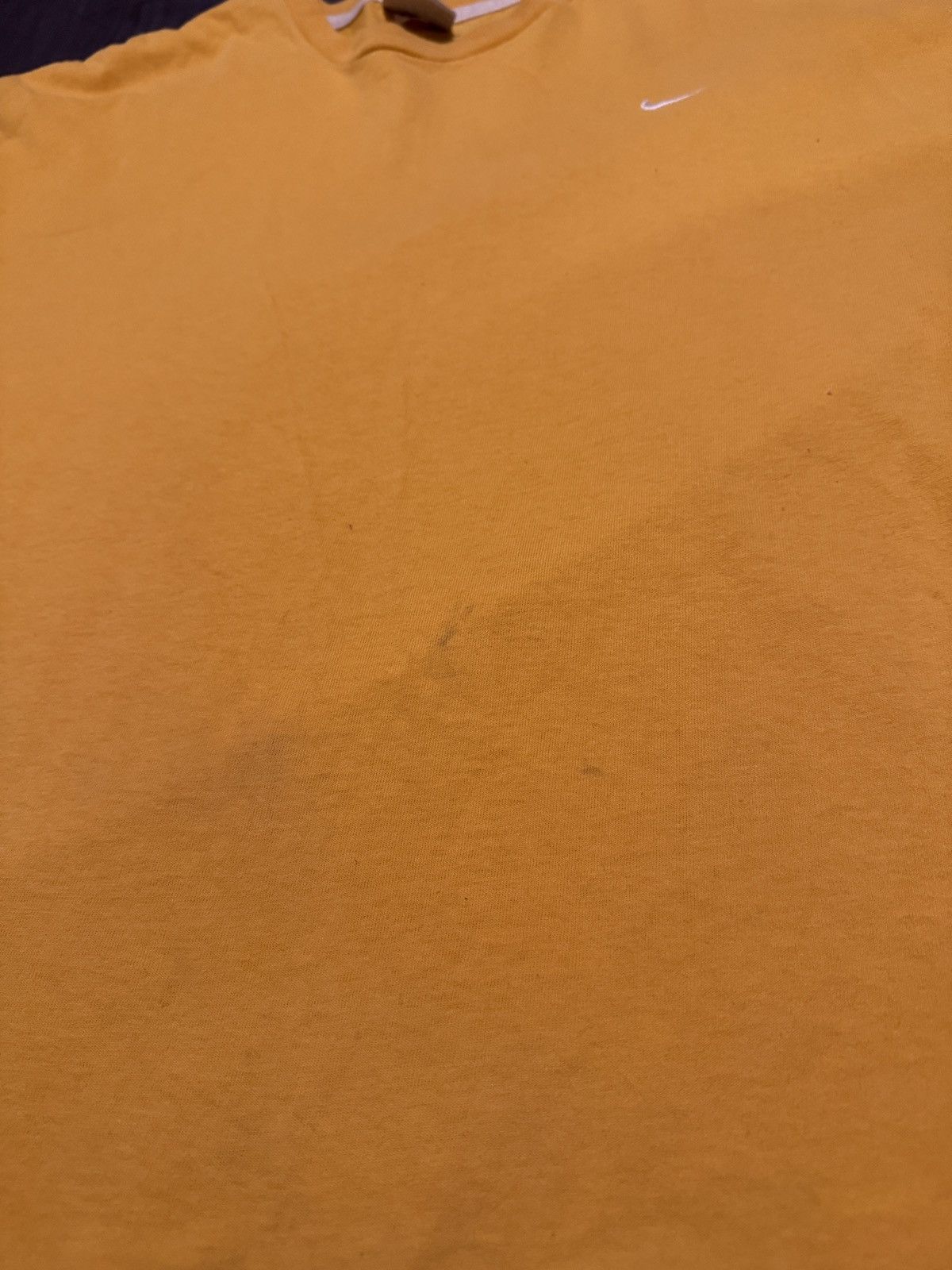 Nike Yellow Nike Vintage Tee Shirt Size US XL / EU 56 / 4 - 2 Thumbnail