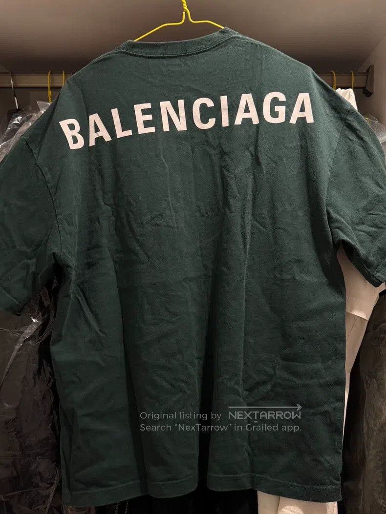 Balenciaga Balenciaga T-shirt Size US S / EU 44-46 / 1 - 4 Thumbnail