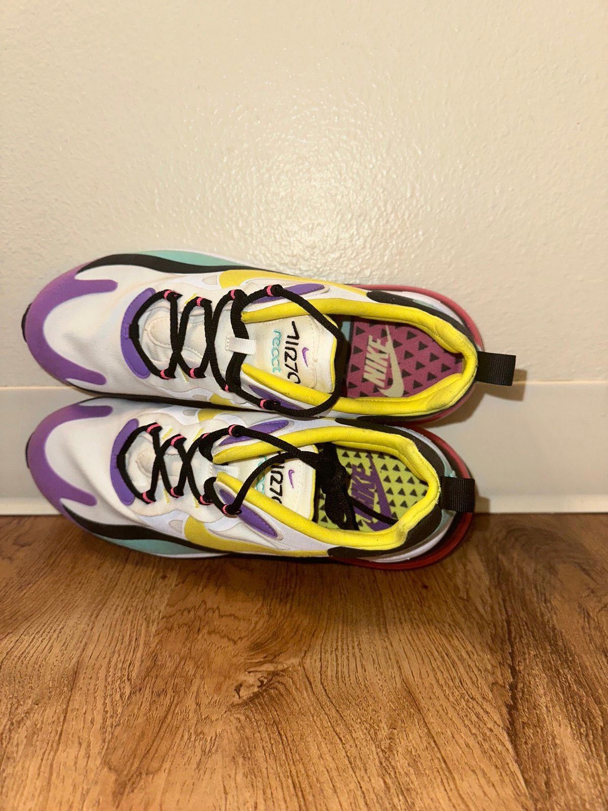 Nike Nike Air Max 270 React Geometric Art Size US 10.5 / EU 43-44 - 6 Thumbnail