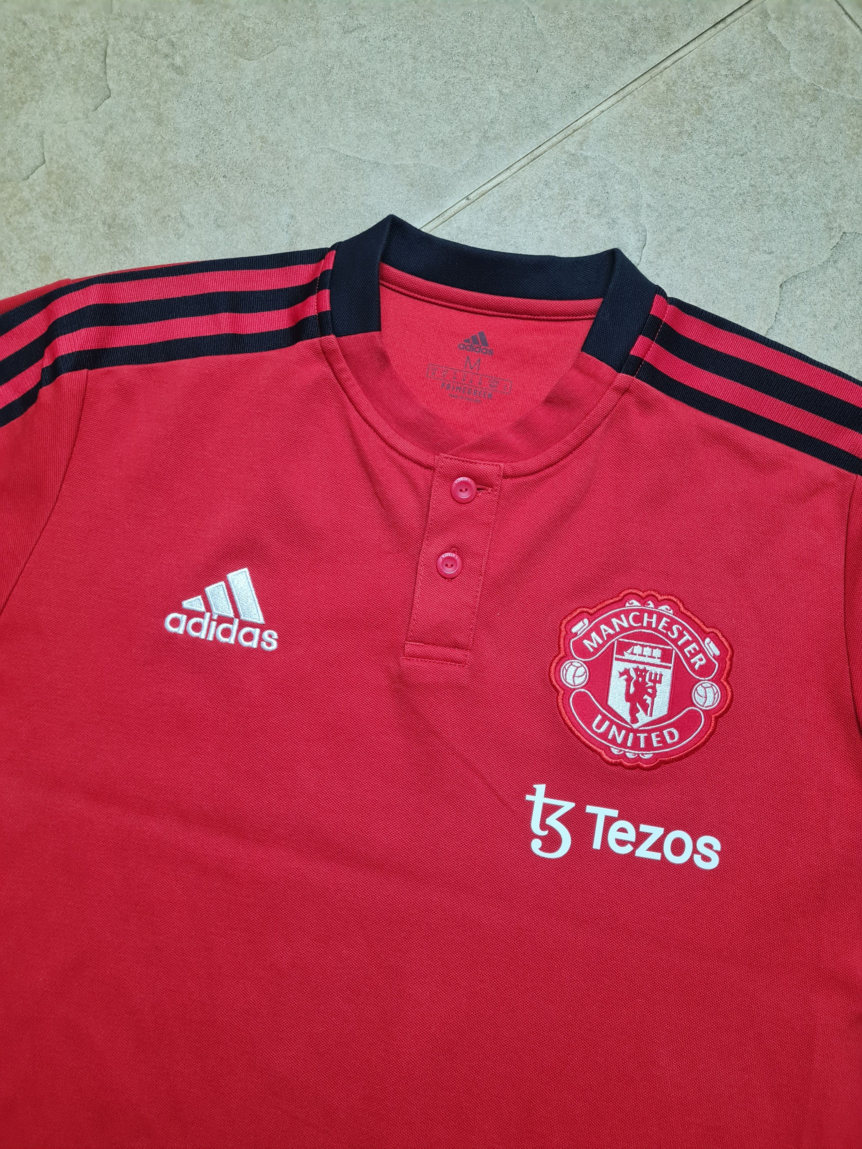 Adidas Polo Adidas Men's Red Manchester United 3-Stripes H63964 Size US M / EU 48-50 / 2 - 13 Thumbnail