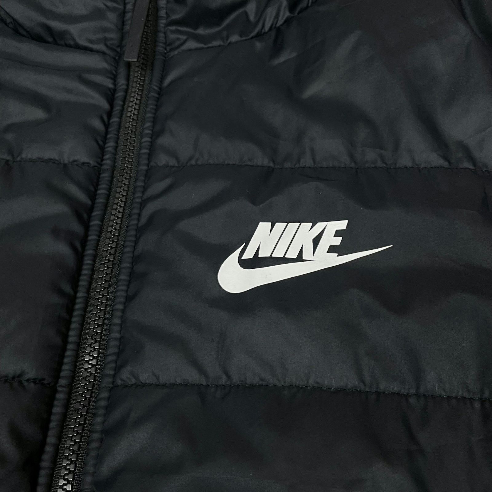 Nike Nike Sportswear Women's Black Long Sleeve Puffer Jacket XS Size XS / US 0-2 / IT 36-38 - 4 Thumbnail