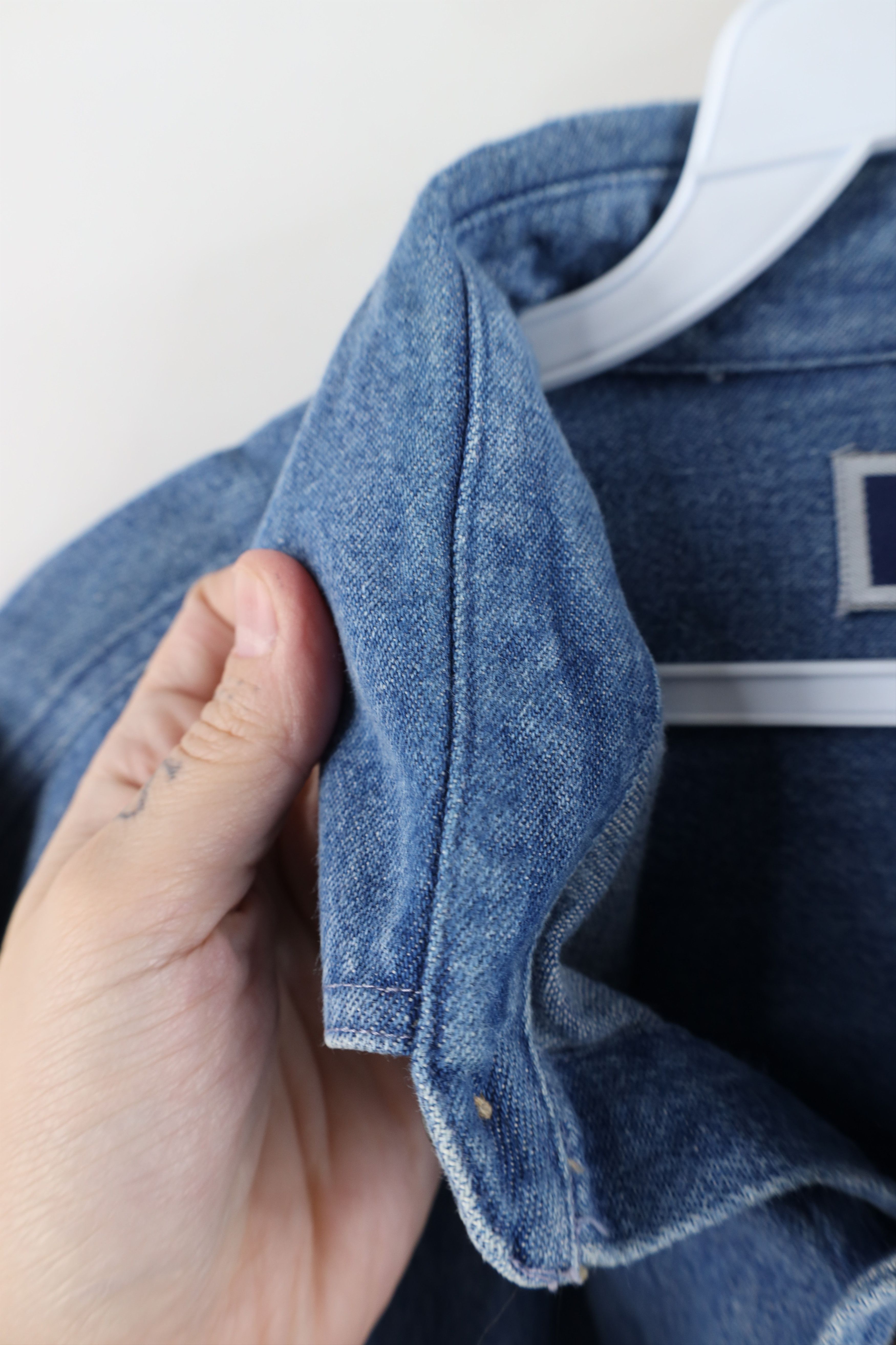 Vintage Vintage 90s Streetwear Collared Denim Jean Button Down Shirt Size US L / EU 52-54 / 3 - 11 Thumbnail