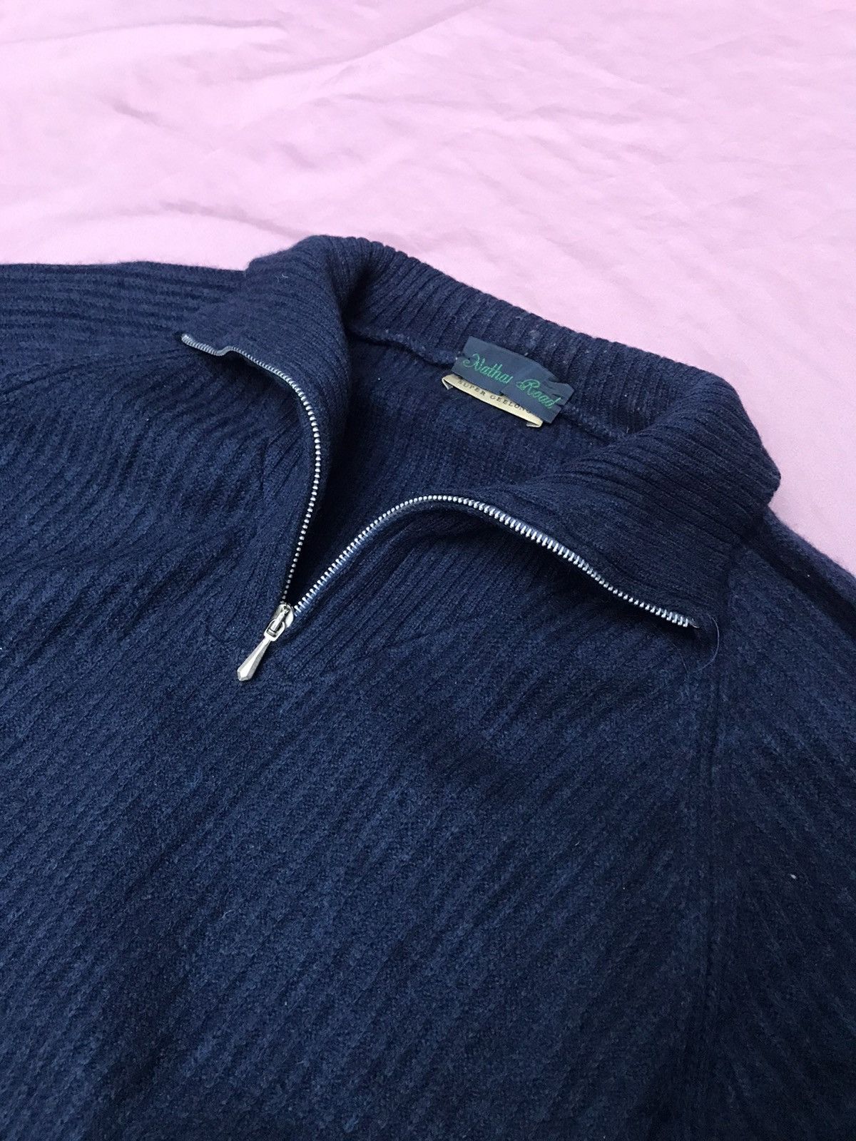 Other PURE SUPER GEELONG QUARTER ZIP, ribbed raglan sleeve jumper Size US XL / EU 56 / 4 - 1 Thumbnail