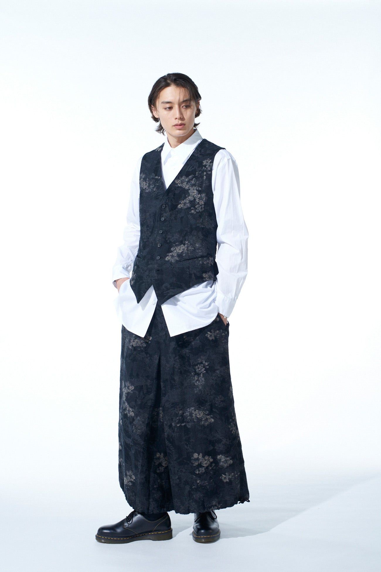Yohji Yamamoto S'yte Yohji Yamamoto - FADED FLORAL JACQUARD VEST Size US L / EU 52-54 / 3 - 9 Thumbnail