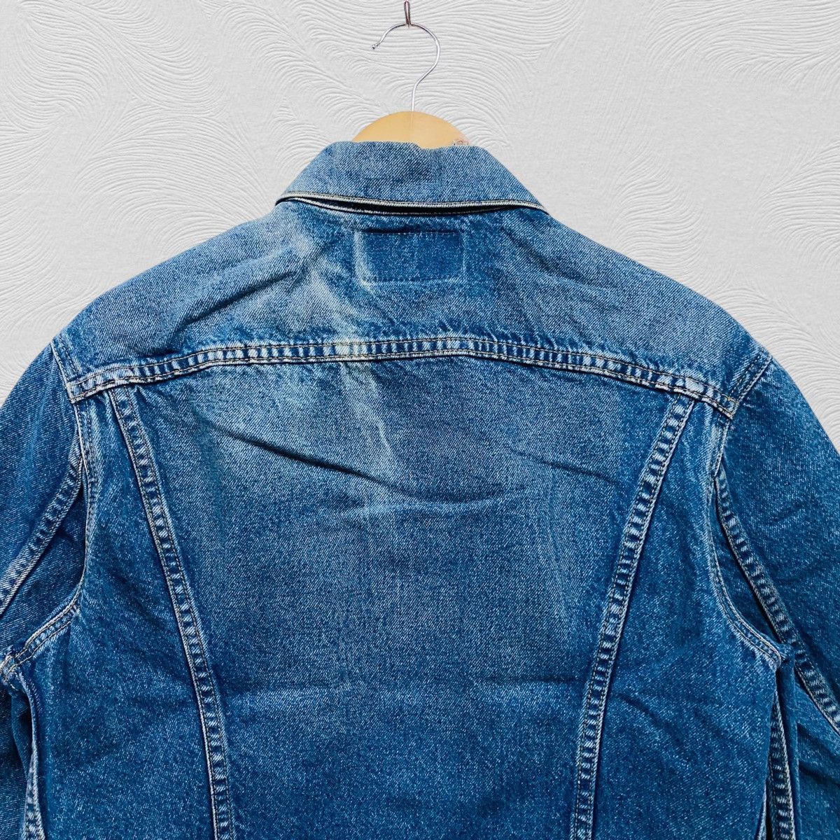 Levi's Vintage 90s Levis trucker jacket denim Size US M / EU 48-50 / 2 - 7 Thumbnail