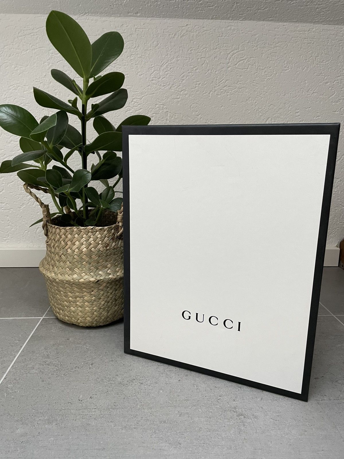 Gucci × New York Yankees Gucci Men’s Rhyton Sneaker “LA Angels” Size US 8.5 / EU 41-42 - 15 Thumbnail
