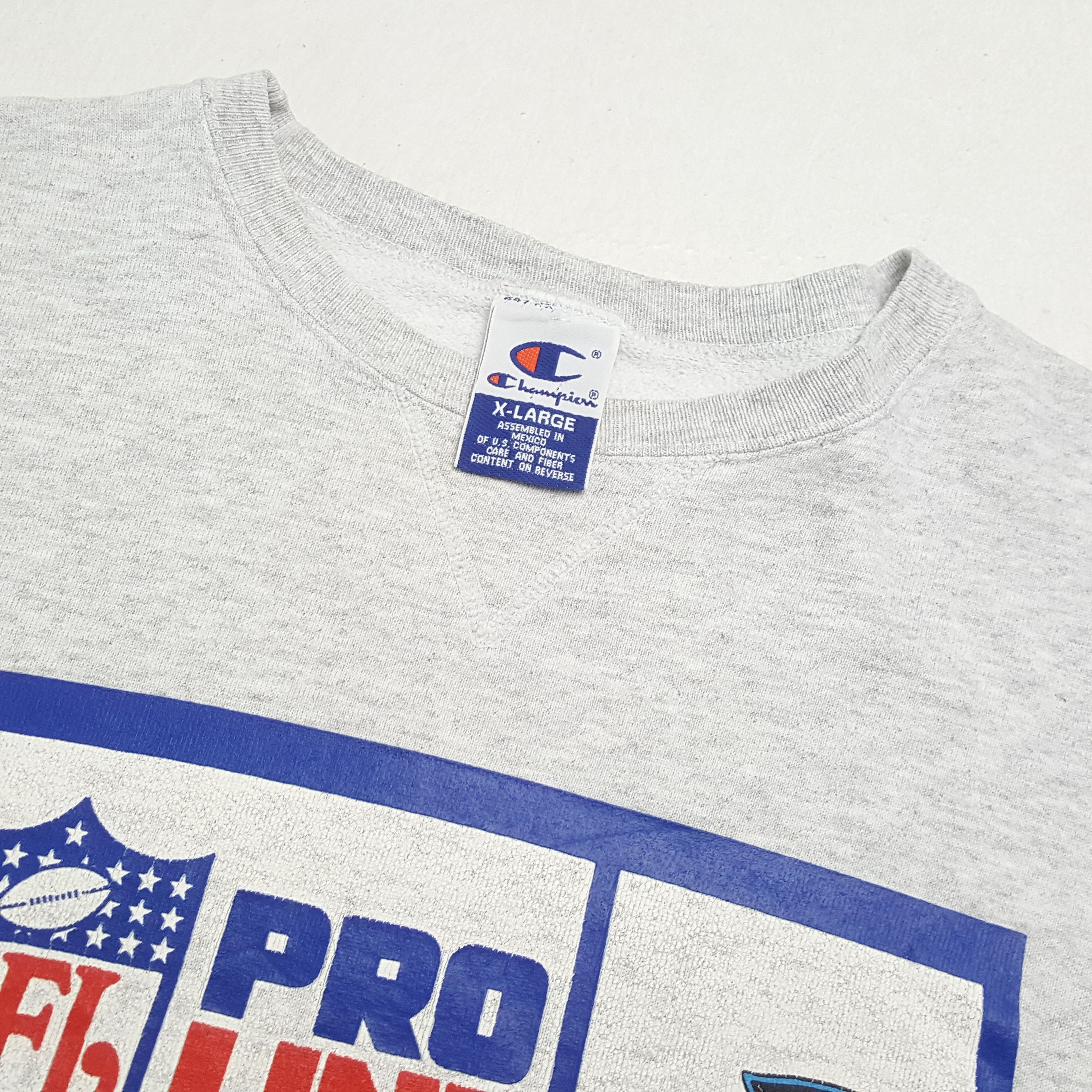 Champion × NFL × Vintage Vintage CAROLINA PANTHER NFL CHAMPION Sportswear Sweatshirt Size US XL / EU 56 / 4 - 10 Thumbnail