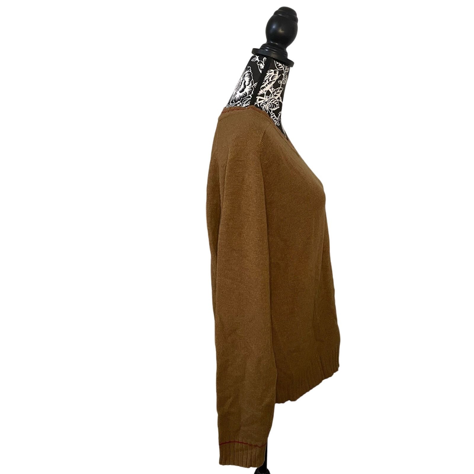 Other FINK Mens Lambs Wool V-Neck Pullover Sweater Tan Size Medium Size US M / EU 48-50 / 2 - 6 Thumbnail