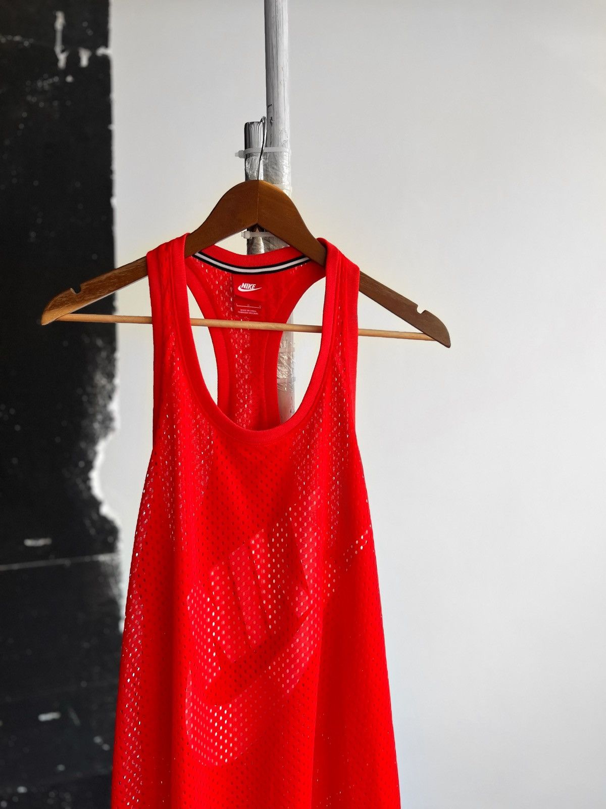Nike Nike Womens Red Mesh Two Layer Active Sport Tank Top Size L / US 10 / IT 46 - 2 Thumbnail
