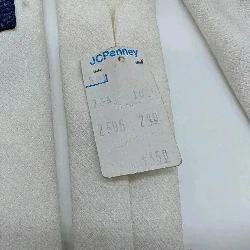 JCPenney 2 White Vintage wide polyester ties unbranded & JCPENNEY w Size ONE SIZE - 2 Thumbnail