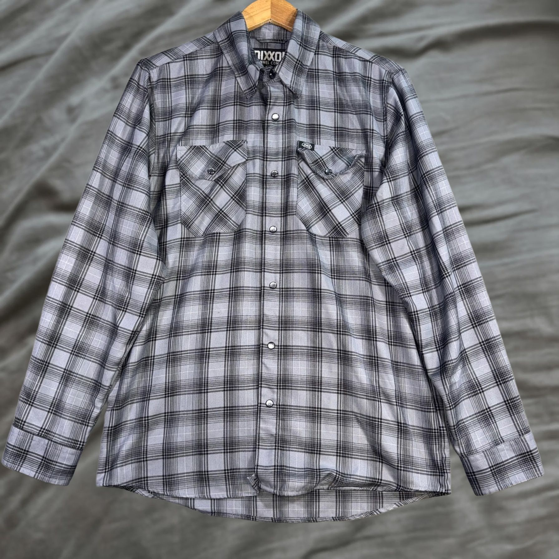 Vintage Dixxon Flannel Shirt Mens M Gray Plaid Teardrop Snap Front Long Sleeve Size US M / EU 48-50 / 2 - 1 Thumbnail