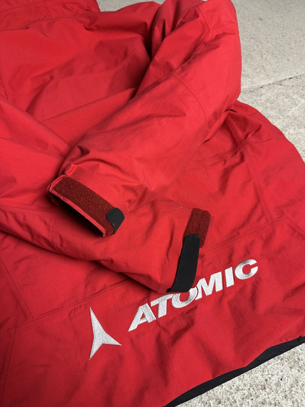 Arc'teryx Arcteryx x Atomic Suit Vintage size - XL gore tex pro Size 44L - 16 Thumbnail