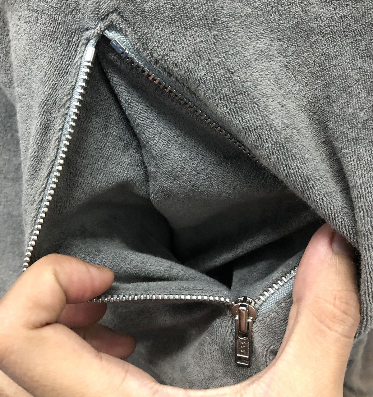 United Arrows Vintage United Arrows Horse Logo Velour Jacket Made In Japan Size US L / EU 52-54 / 3 - 6 Thumbnail