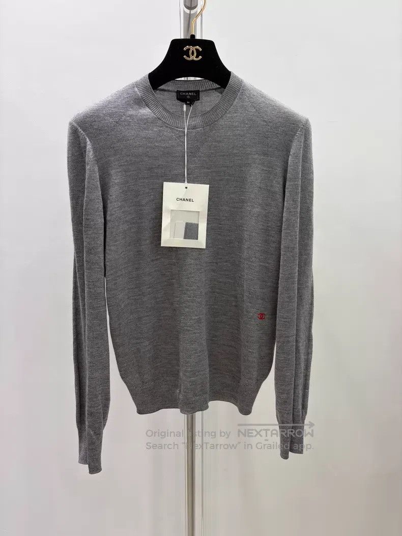 Chanel Chanel Gray pullover knitwear Size XS / US 0-2 / IT 36-38 - 1 Thumbnail