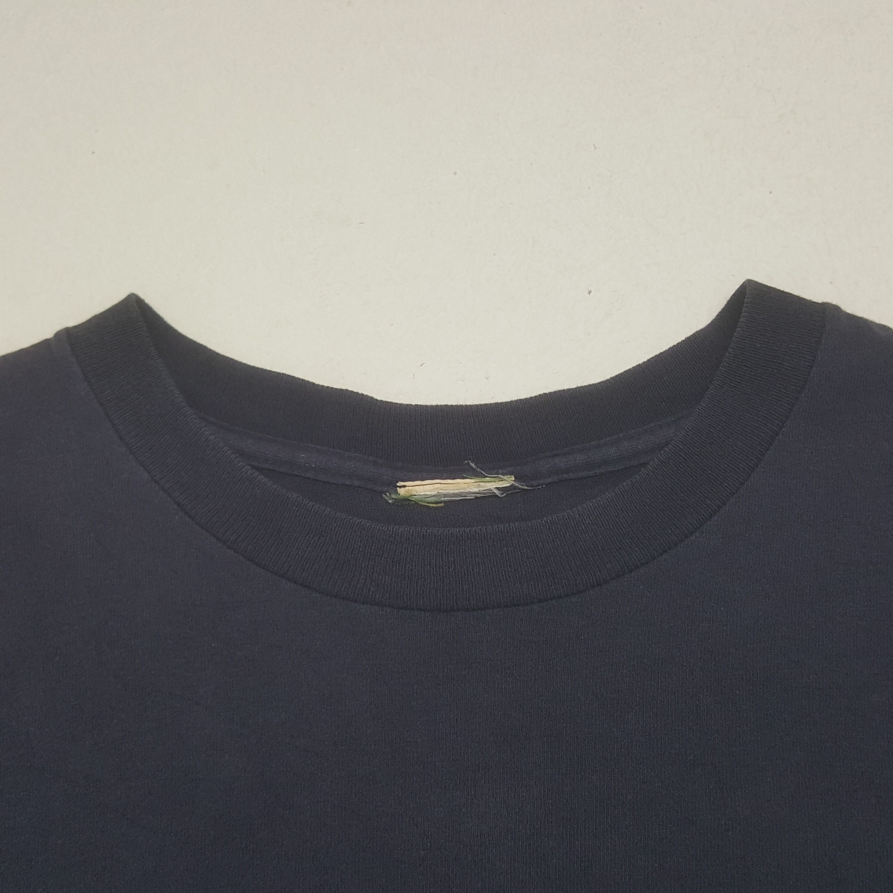 Vintage Vintage Bronze Age Tshirt Size US L / EU 52-54 / 3 - 7 Thumbnail