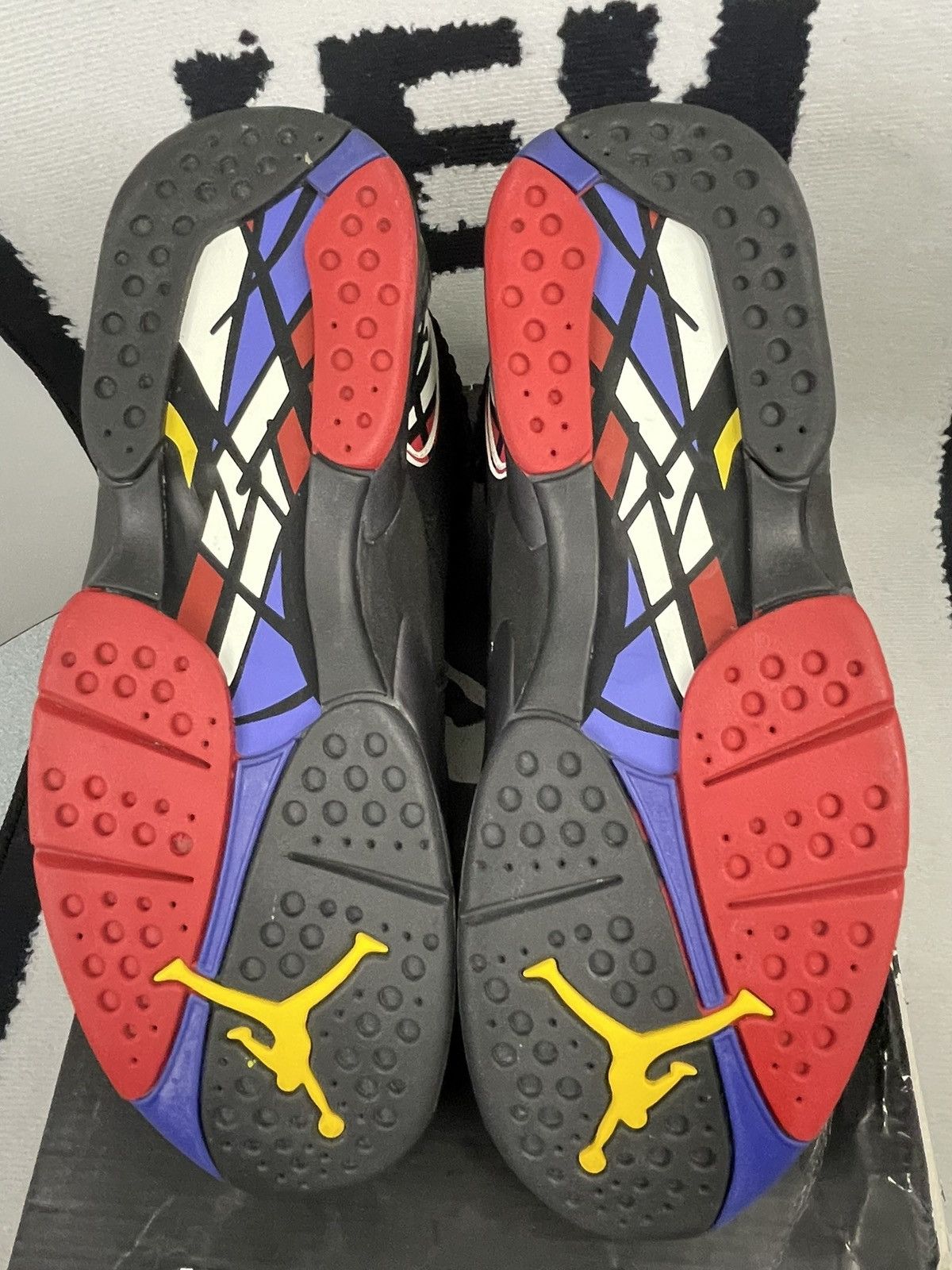 Jordan Brand Air Jordan 8 Retro “Playoffs” (2013) – Men’s Size 10 Size US 10 / EU 43 - 16 Thumbnail