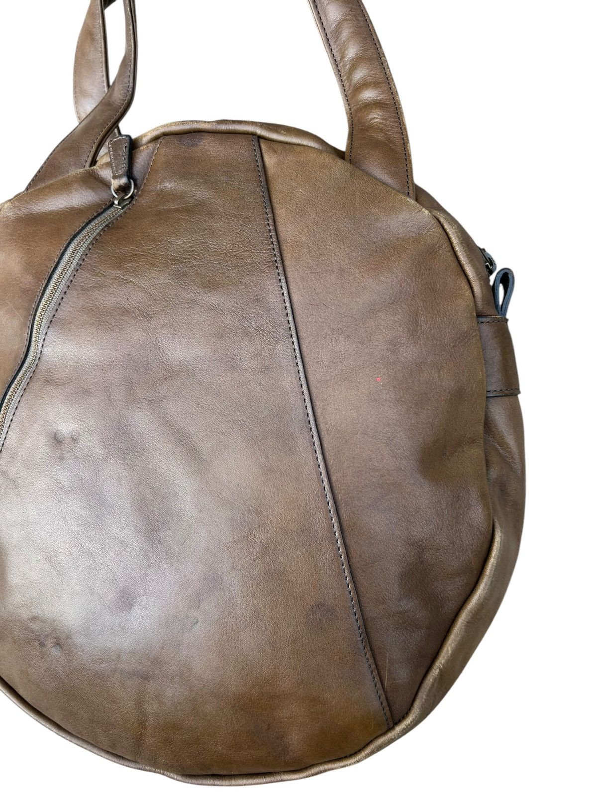 Leather Vintage B. Stuff Japan Distress Patina Leather Round Bag Size ONE SIZE - 7 Thumbnail