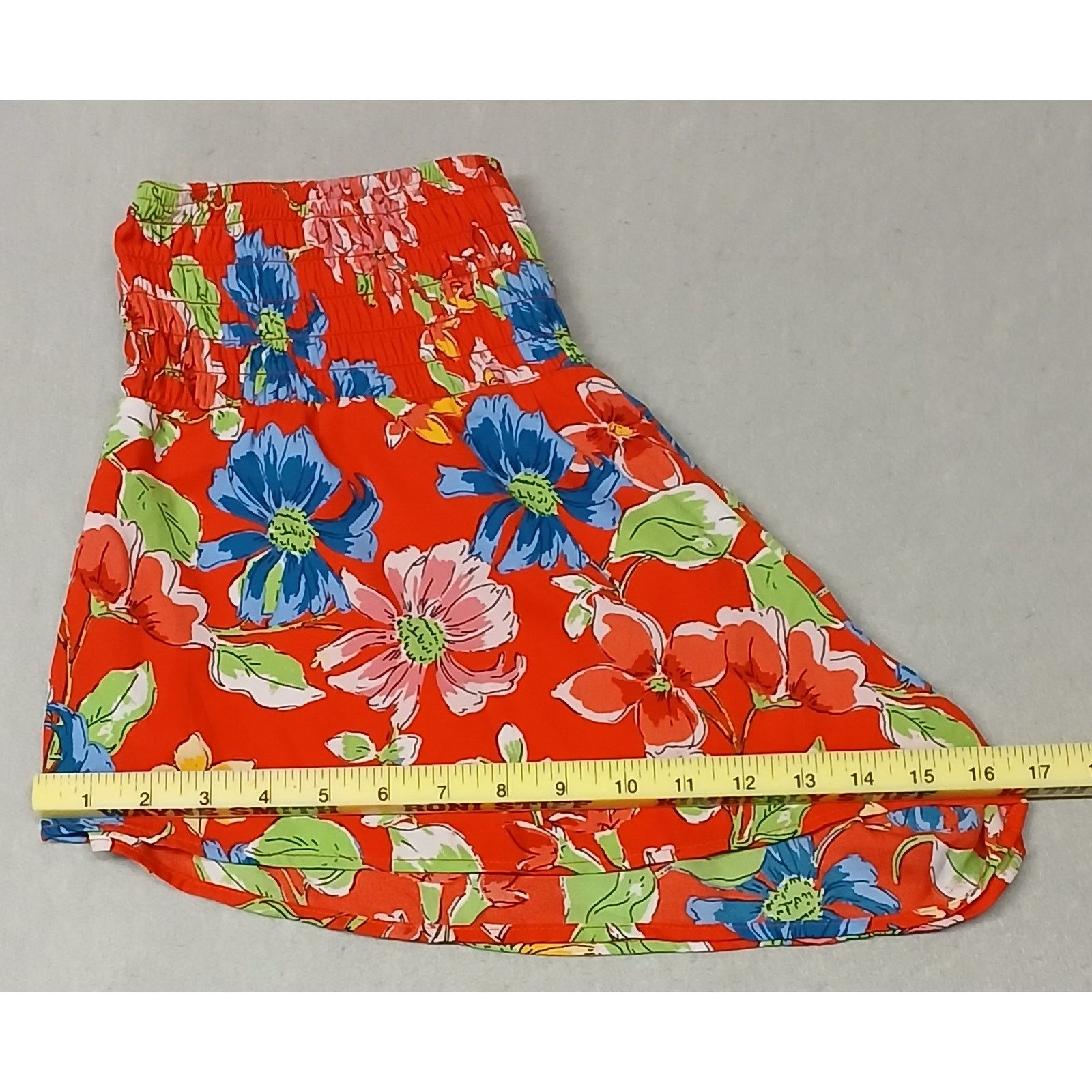 Other Sienna Sky (Large) Red Floral Ruffle Flowy Boho Shorts Size 28" / US 6 / IT 42 - 4 Thumbnail