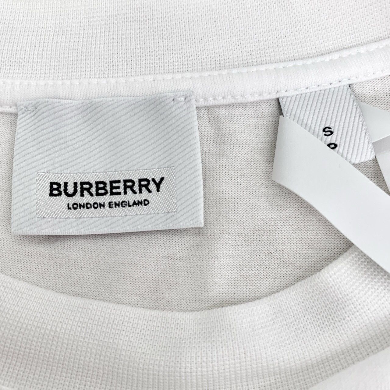 Burberry Burberry White Square Logo Cotton Tee (Size S) Size S / US 4 / IT 40 - 2 Thumbnail