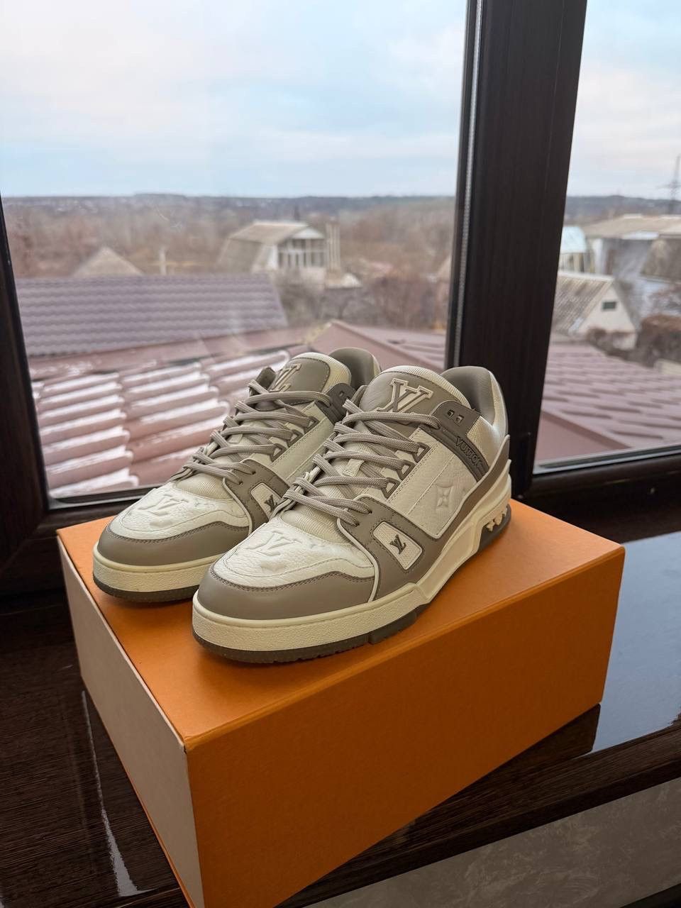 Louis Vuitton Louis Vuitton trainers Size US 11 / EU 44 - 1 Thumbnail