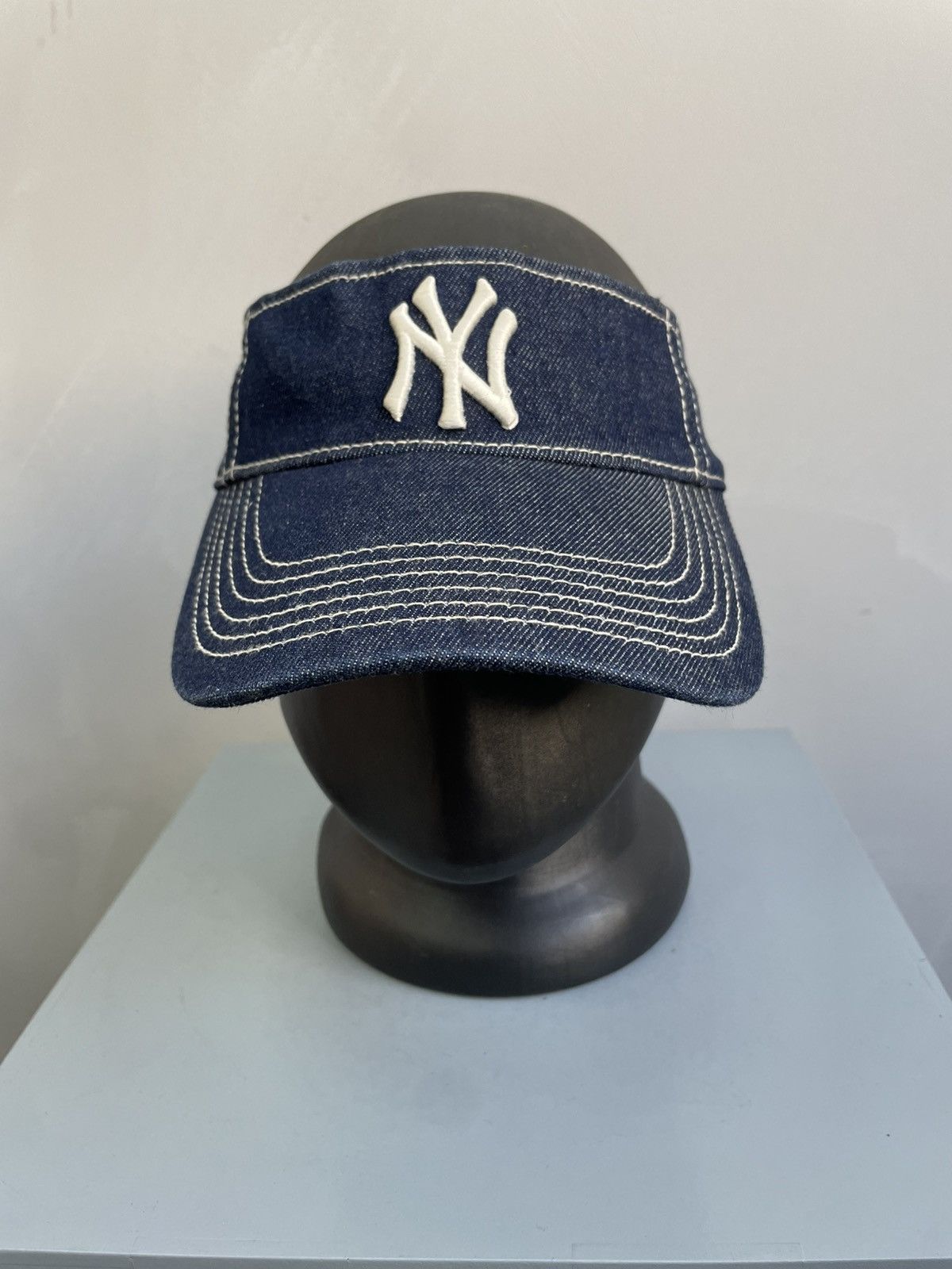 New York Yankees Vintage New York Yankees visor cap hat hype rare Size ONE SIZE - 2 Thumbnail