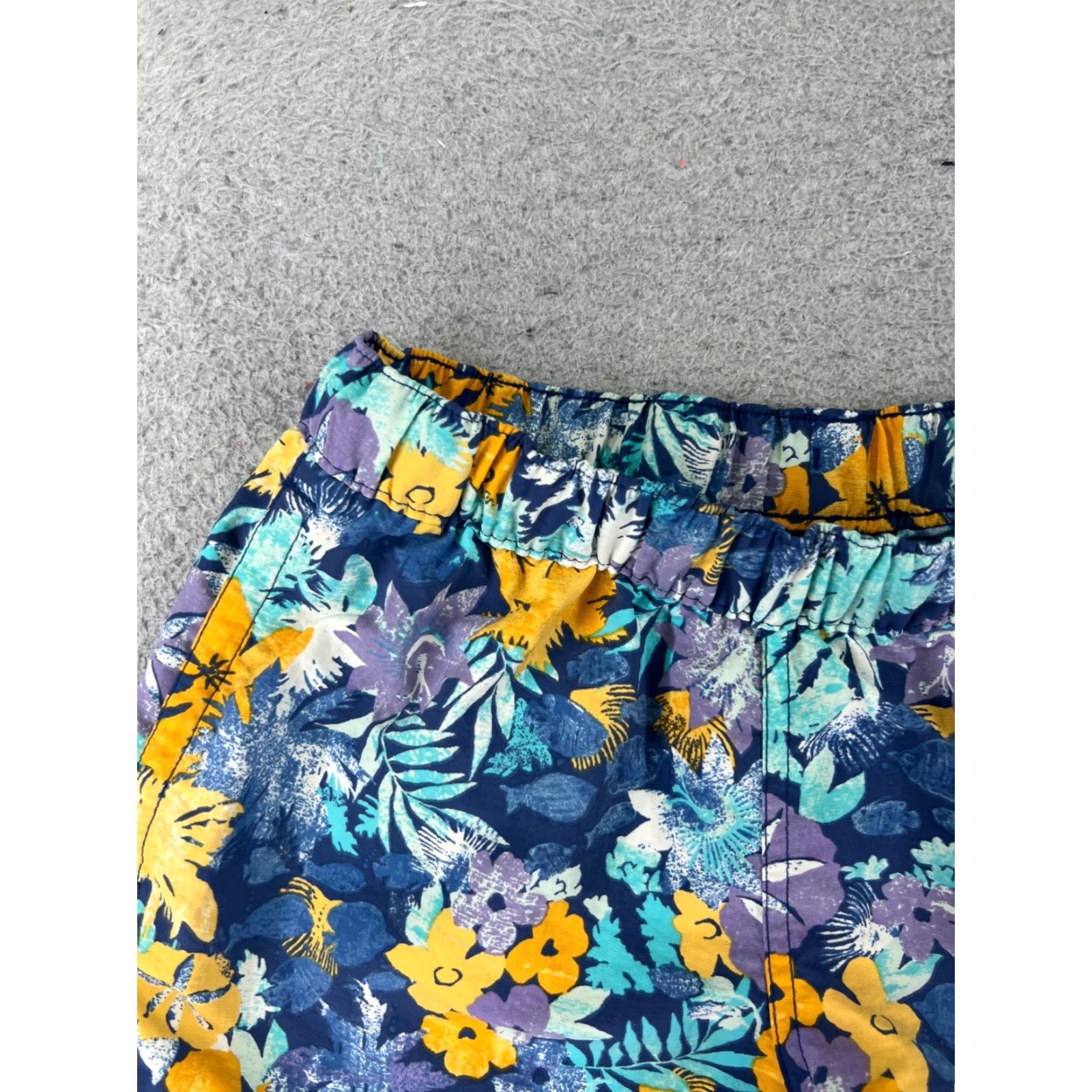 Patagonia Patagonia Shorts Women XS Blue Floral Barely Baggies 2.5" Nylon Logo Beach Hiking Walking 90s? Size 26" / US 2 / IT 38 - 4 Thumbnail