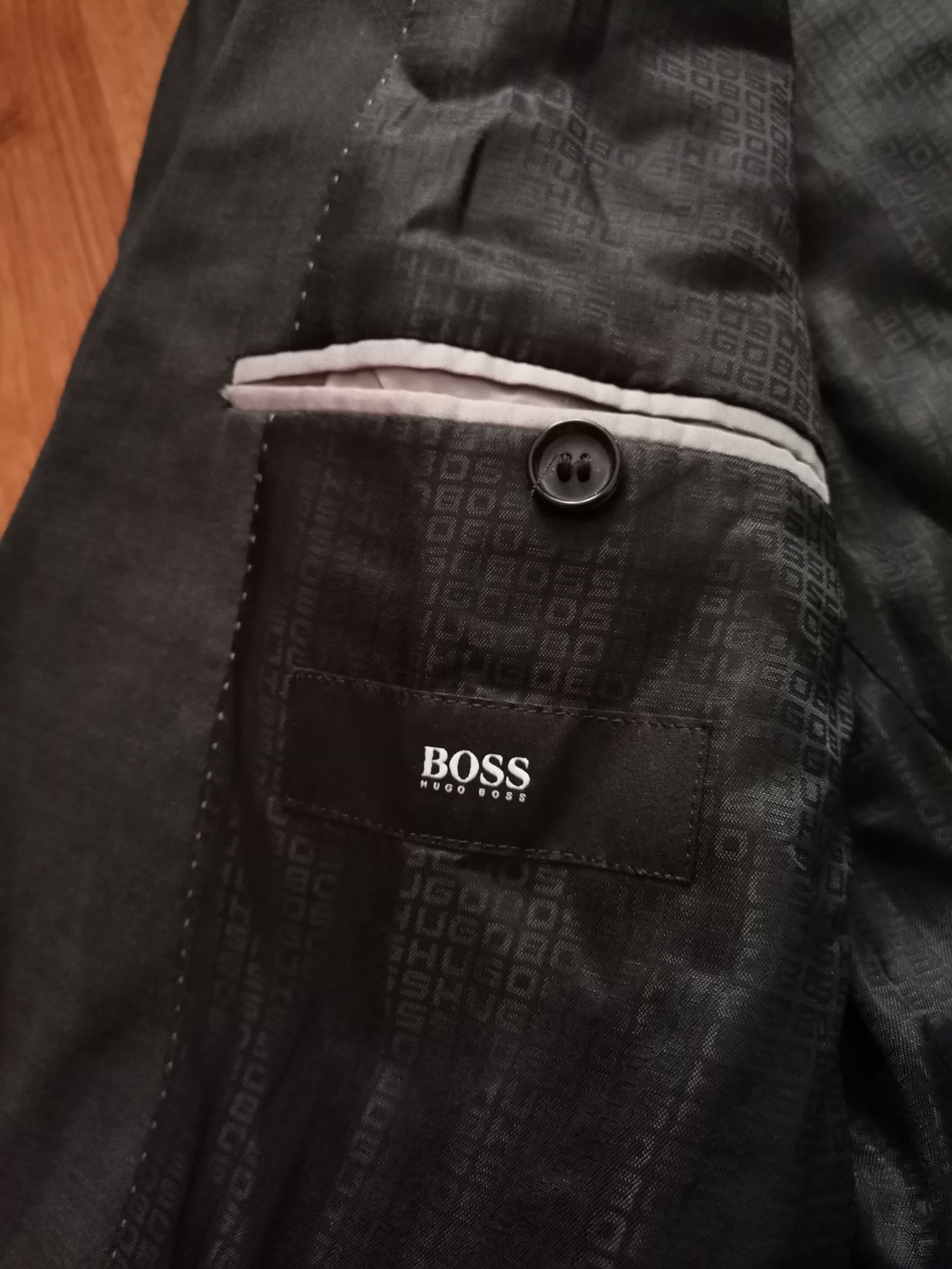 Hugo Boss Hugo Boss Blazer Size 38R - 2 Thumbnail