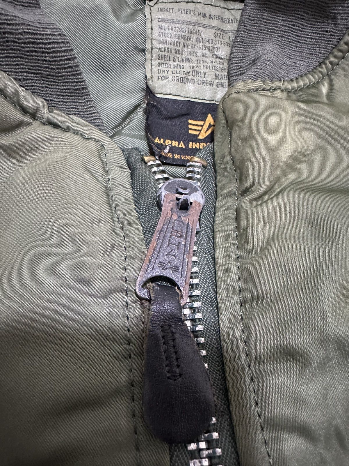 Alpha Industries Vintage 90s Alpha Industries Ma-1 Flight Jacket Fashion Army Size US L / EU 52-54 / 3 - 4 Thumbnail