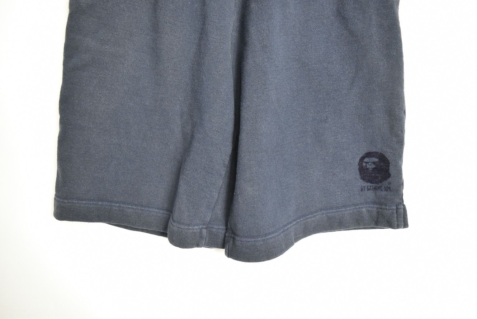 Bape × Vintage Easy Sweat Shorts 28025 - 793 72 Size US 27 - 5 Thumbnail