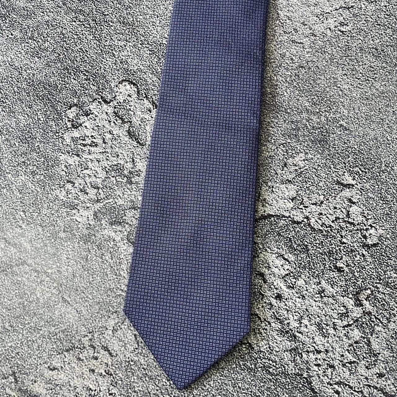 Hugo Boss HUGO BOSS Men's Silk Tie Blue And Ivory Striped Pattern Size 30 - 3 Thumbnail