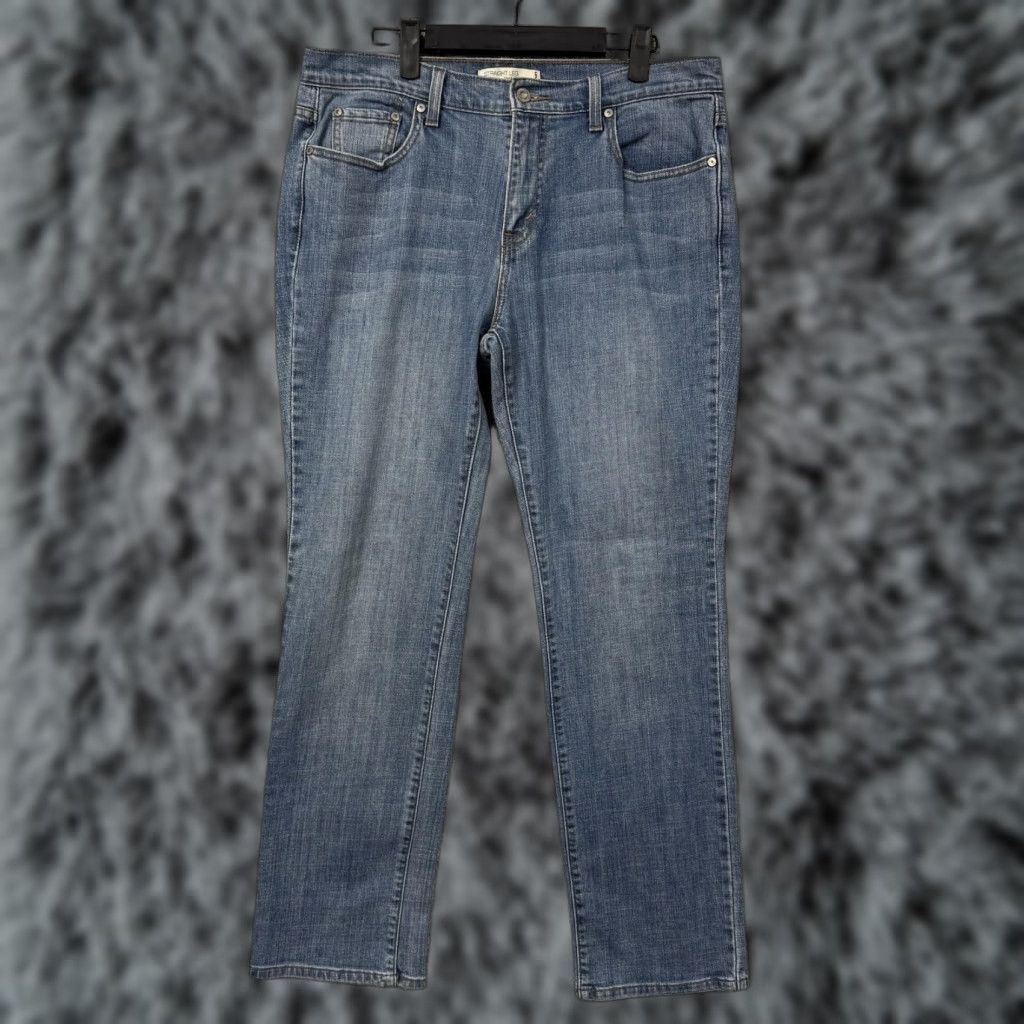 Levi's VINTAGE Levi's 505 Jeans Men 34x30 Straight Zip Fly Denim Blue Regular Fit Classic Pockets 80s 90s Size US 34 / EU 50 - 1 Thumbnail