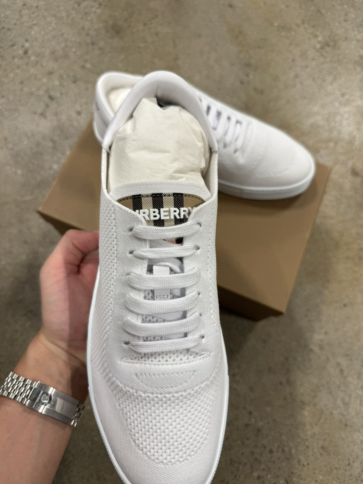 Burberry Burberry Knit Check Sneaker 750$ NEW Size US 10 / EU 43 - 2 Thumbnail