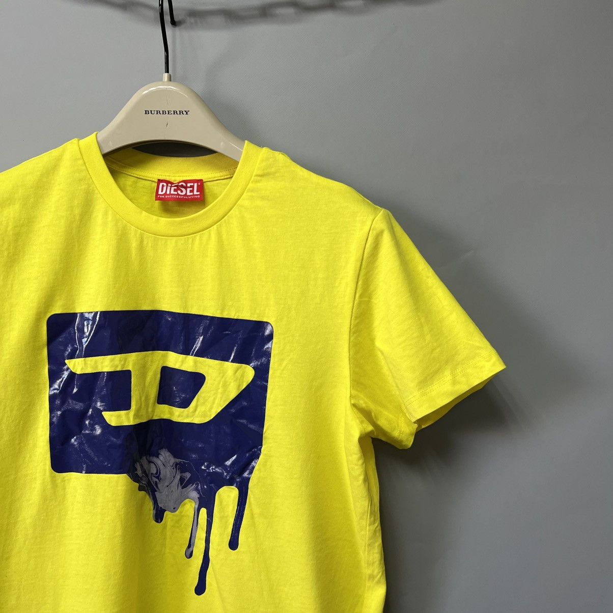 Diesel Diesel Big Logo T shirt tee y2k Size US S / EU 44-46 / 1 - 4 Thumbnail