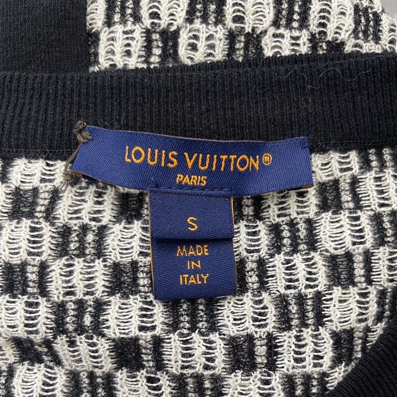 Louis Vuitton Louis Vuitton Black and white checkerboard long-sleeve swe Size S / US 4 / IT 40 - 5 Thumbnail