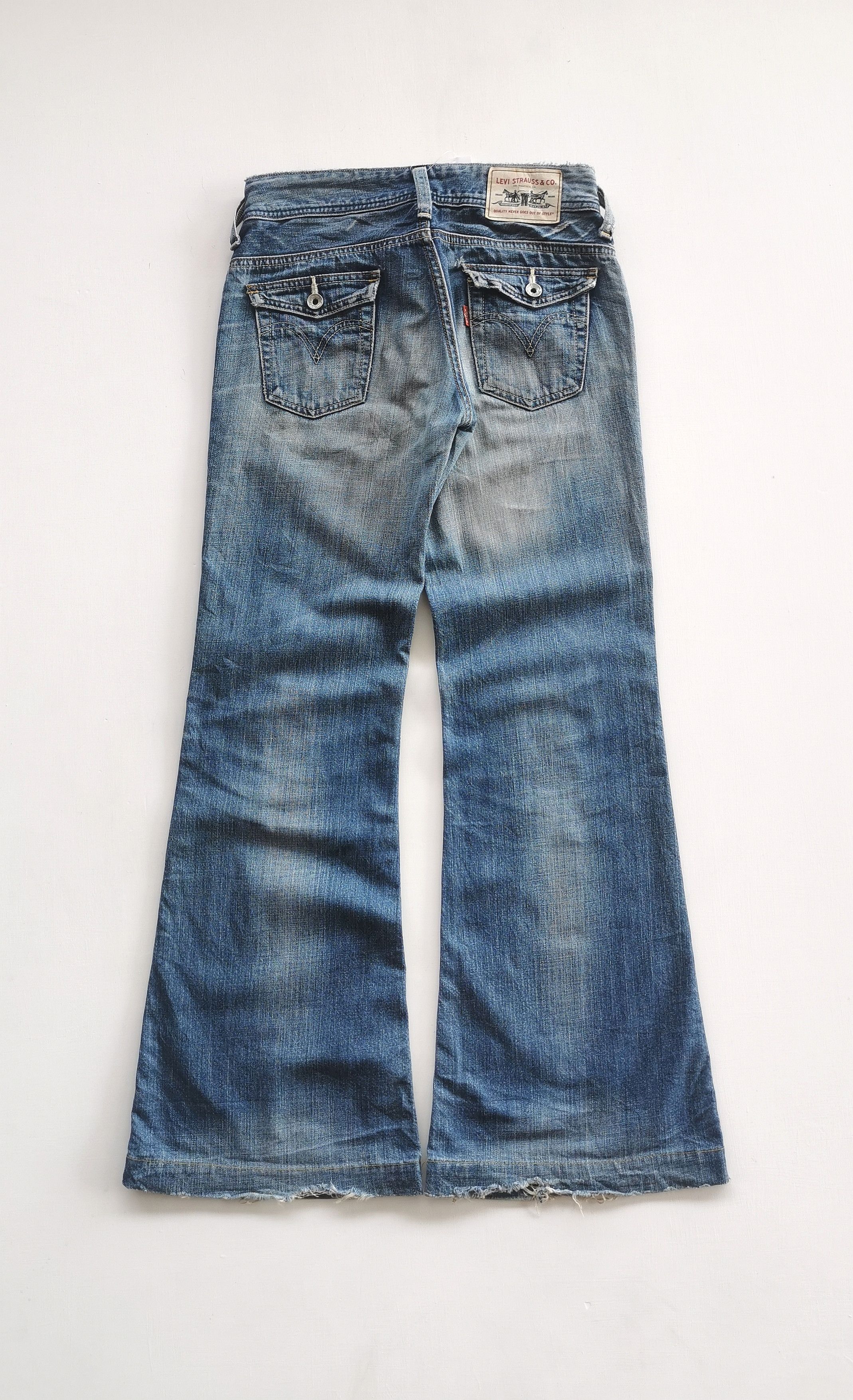 Levi's Vintage Levis Bootcuts Women Size 28" / US 6 / IT 42 - 1 Thumbnail