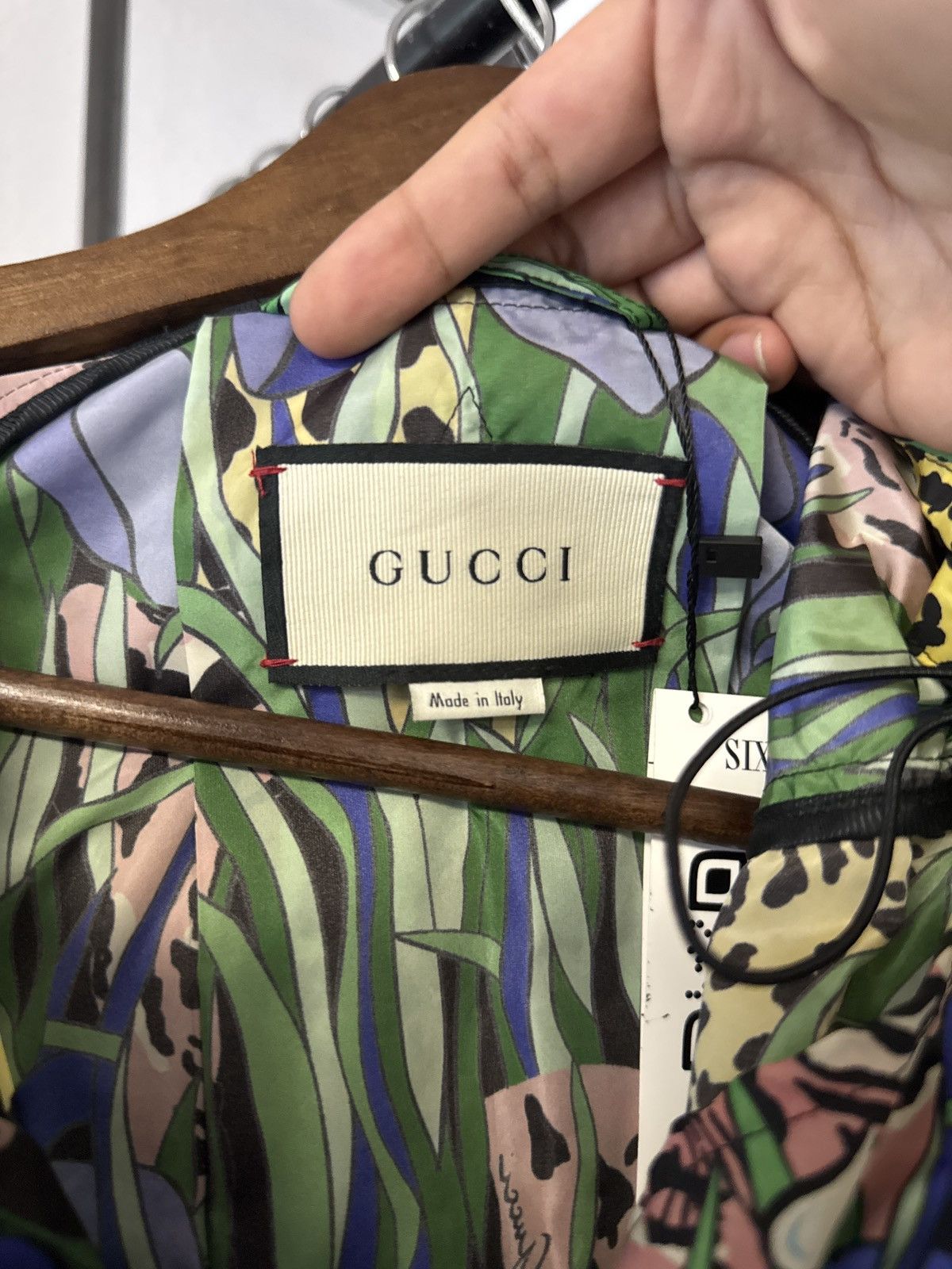 Gucci Gucci Feline Jungle Rain Jacket Size US XL / EU 56 / 4 - 5 Thumbnail
