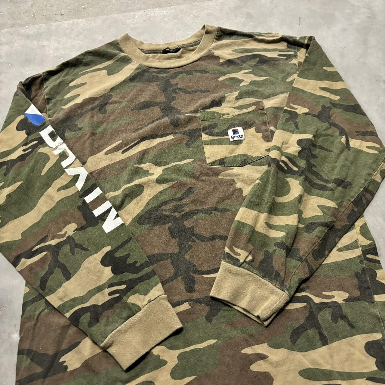 Japanese Brand × Vintage Crazy Vintage Y2K/2000s Grunge Camo Streetwear Skater Essential Longsleeve Tee! Size US M / EU 48-50 / 2 - 3 Thumbnail