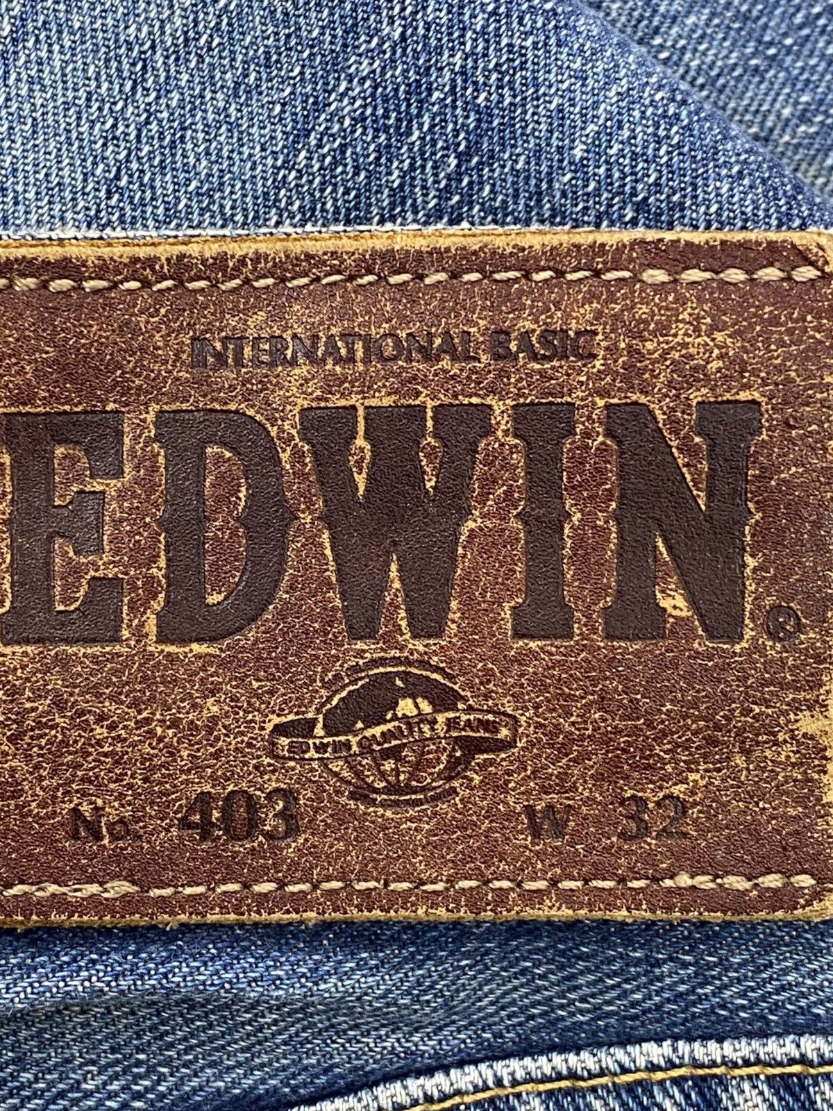 Edwin Edwin Faded Wash Whiskered Style Straight Leg Jeans Size US 31 - 11 Thumbnail