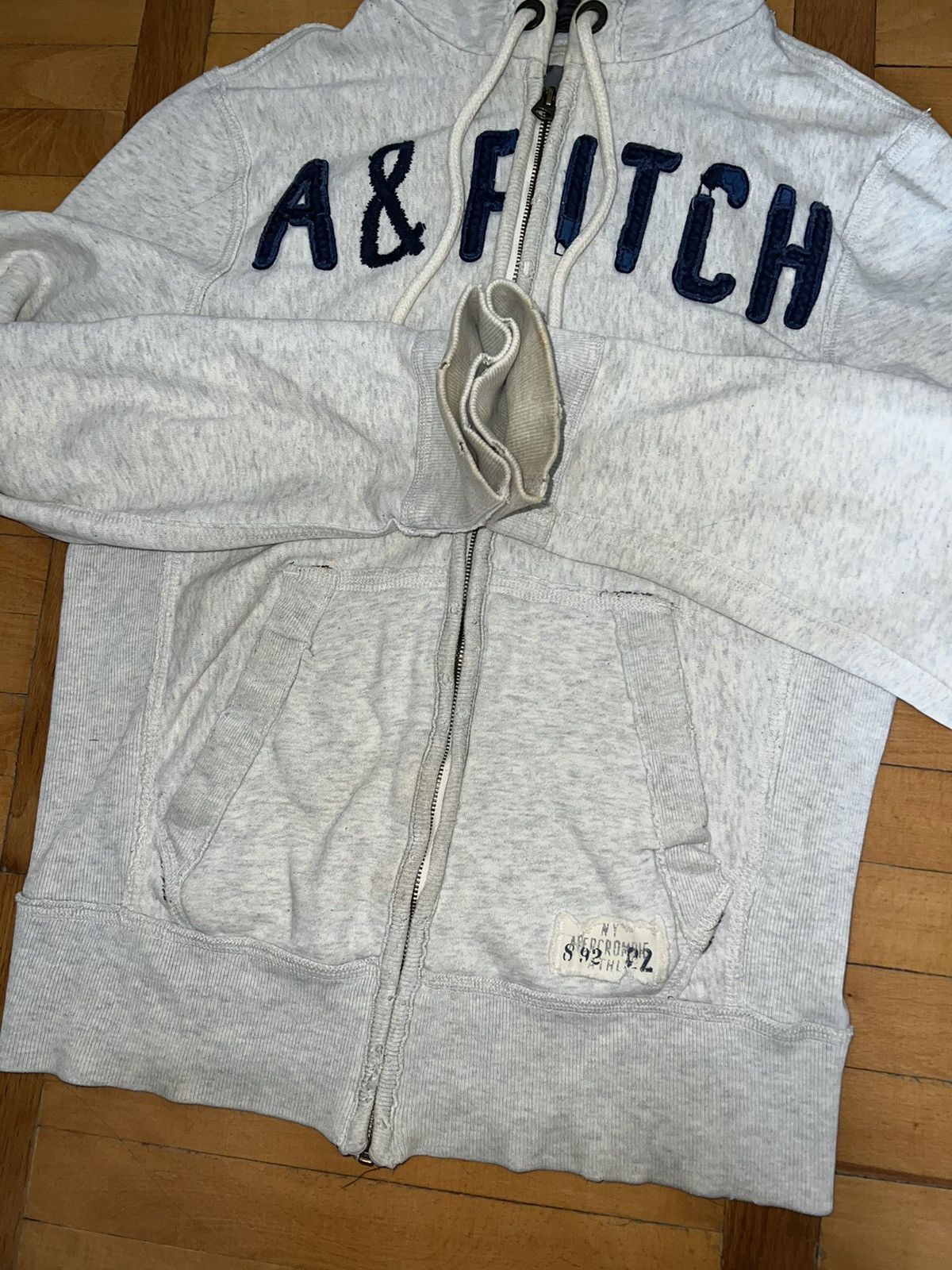 Abercrombie & Fitch × If Six Was Nine × Le Grande Bleu (L.G.B.) Distressed Abercrombie&Fitch Avant Garde zip Hoodie Size US S / EU 44-46 / 1 - 11 Thumbnail