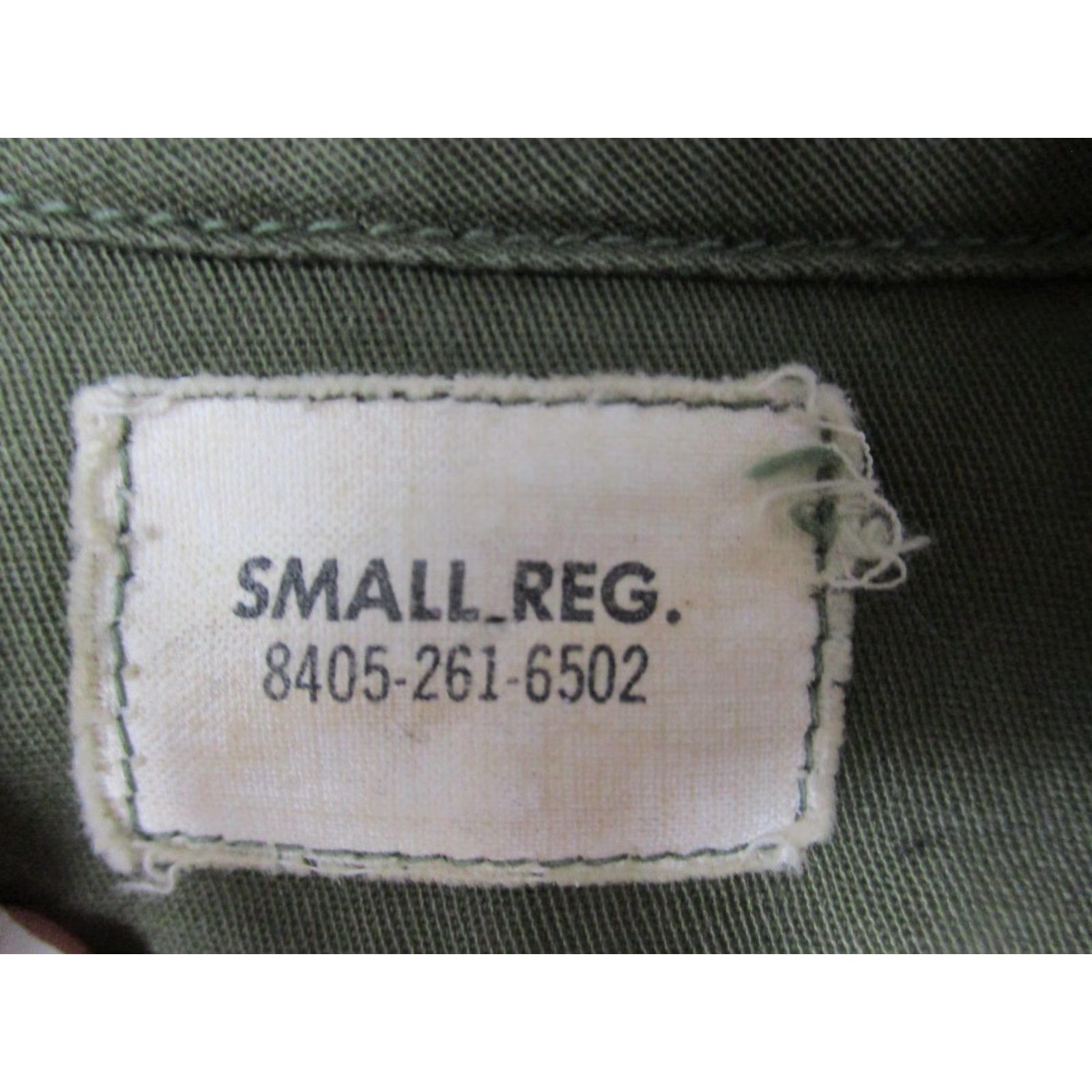Vintage VINTAGE U.S. Army Overcoat Mens Small Regular Green Belted Liner Removable Liner Cotton Blend Pockets Epaulets Buckle 50/50 Coat Size US S / EU 44-46 / 1 - 2 Thumbnail