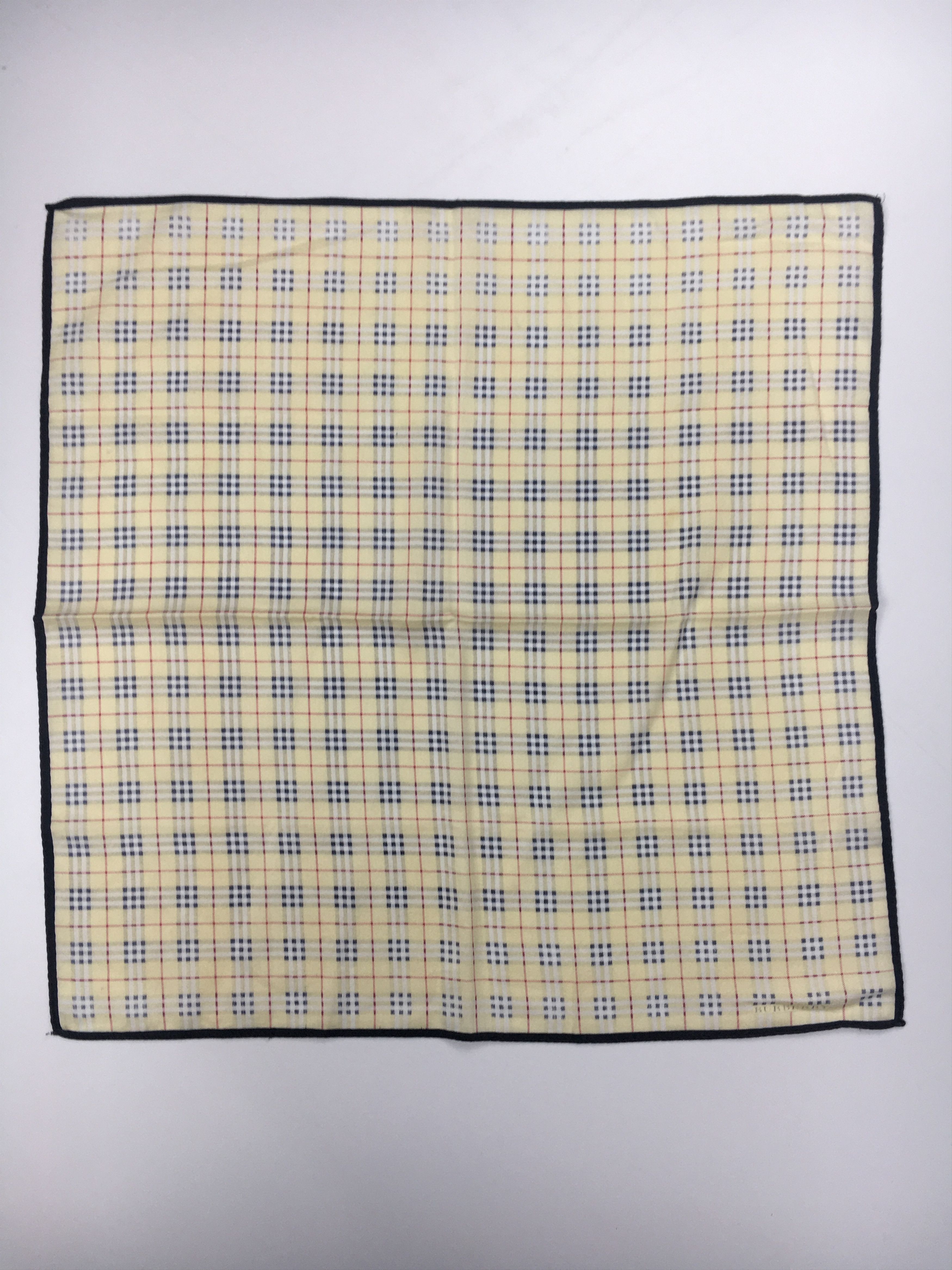 Burberry Burberry Novacheck Handkerchief Bandana Neckerchief HKC0072 Size ONE SIZE - 3 Thumbnail