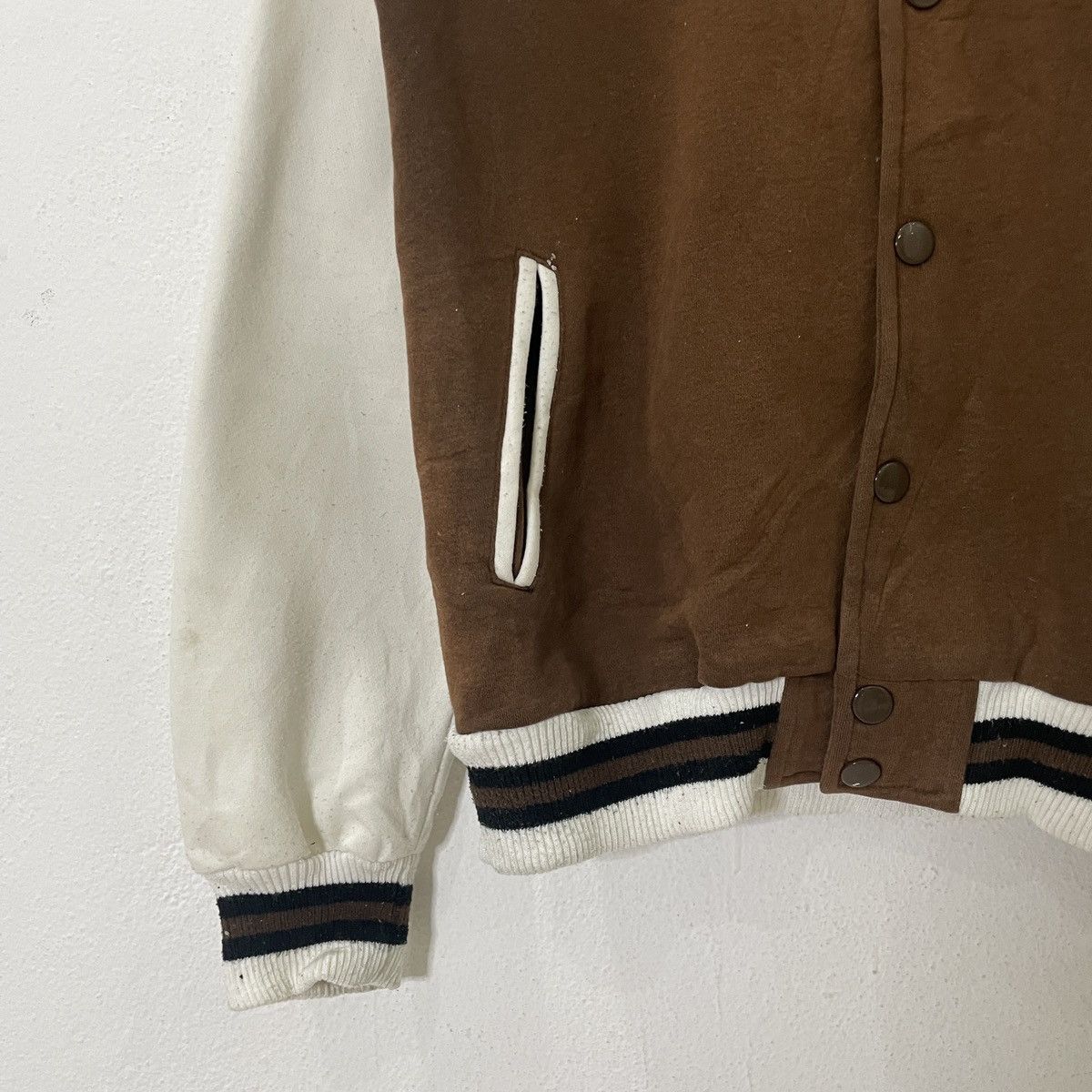 Other Vintage Hydrogen Skulls Varsity Jacket Size US M / EU 48-50 / 2 - 3 Thumbnail