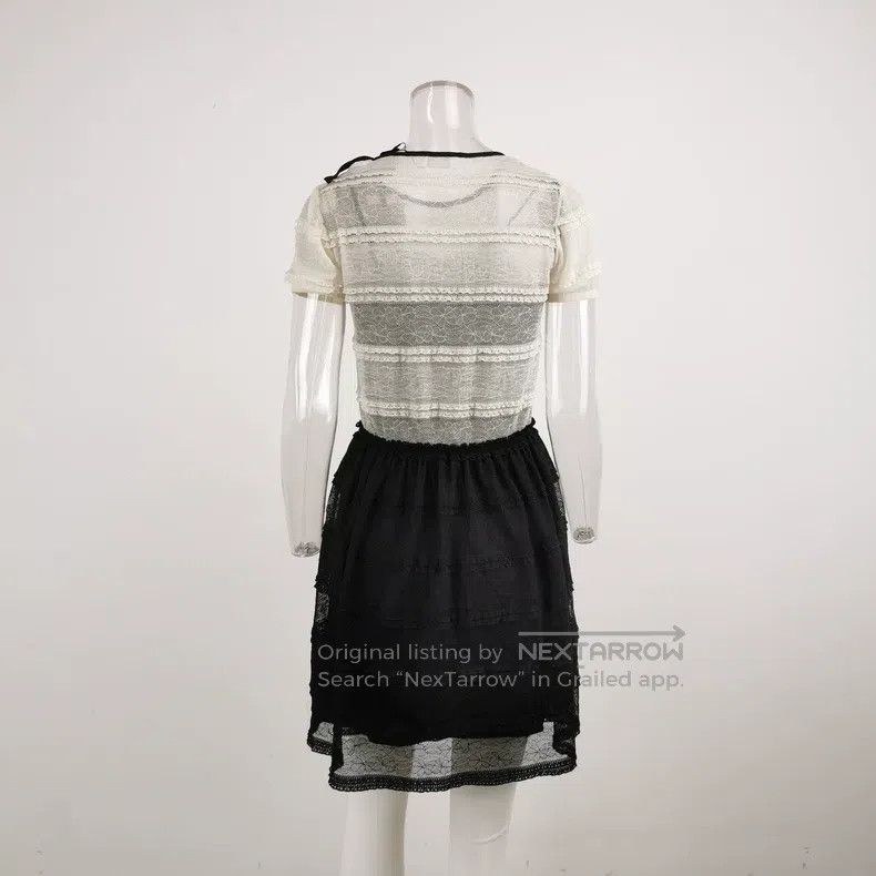 Valentino Valentino Black lace skirt Size S / US 4 / IT 40 - 2 Thumbnail