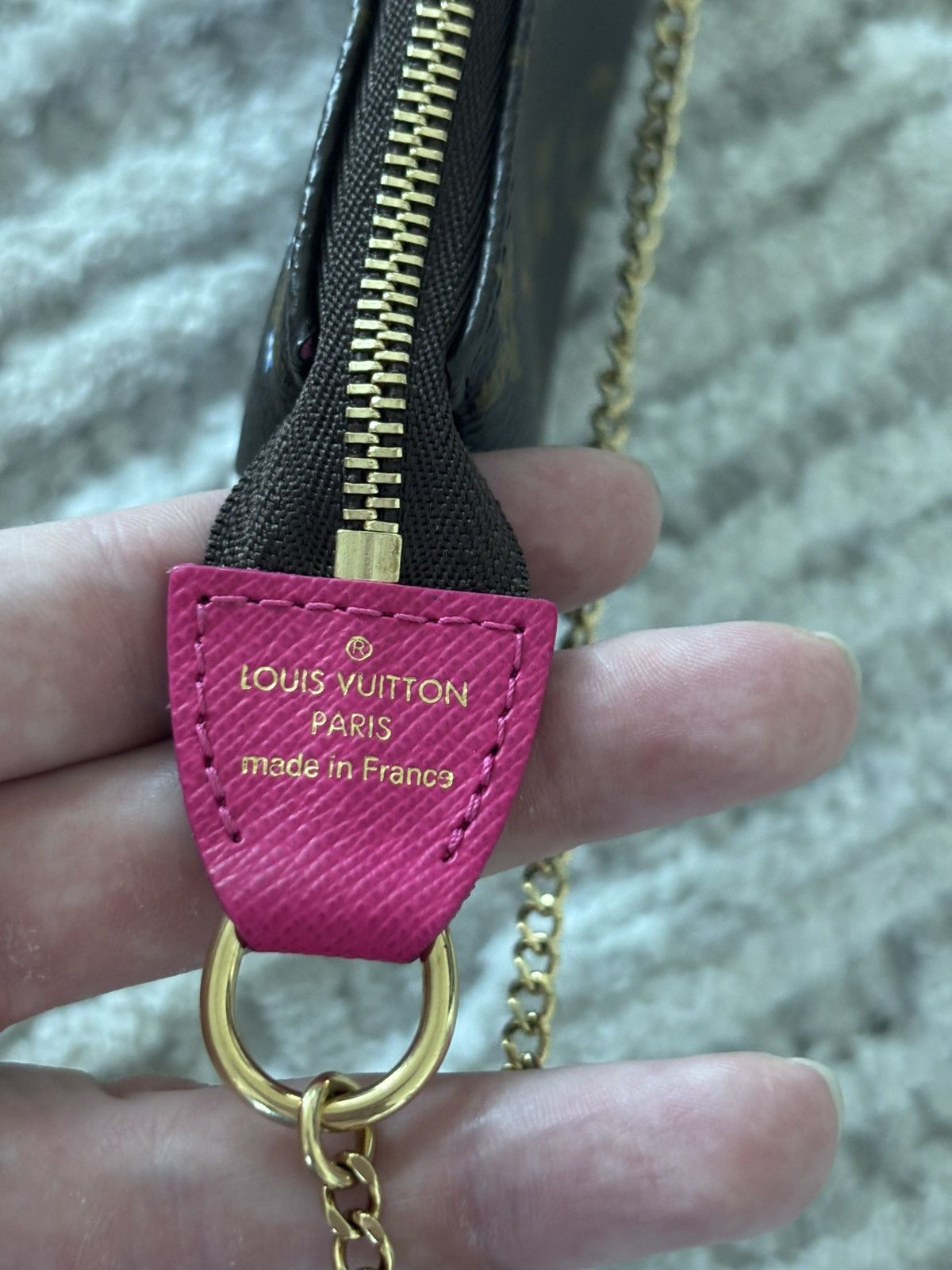 Louis Vuitton Louis Vuitton Skiing Bears Vivienne Bag Size ONE SIZE - 6 Thumbnail